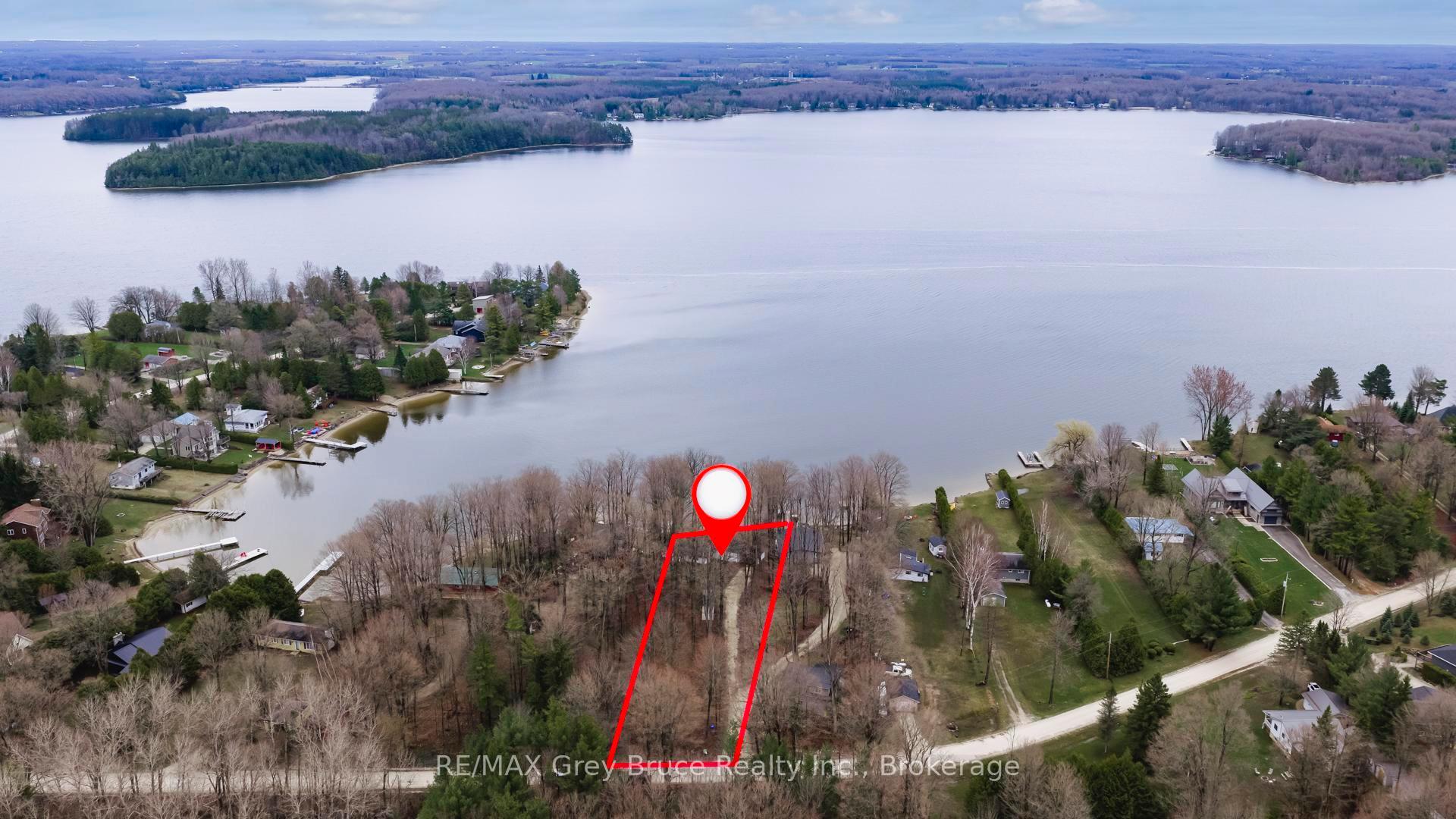 Photo 2 of 124 Stanley Drive, Grey Highlands — HOMEH