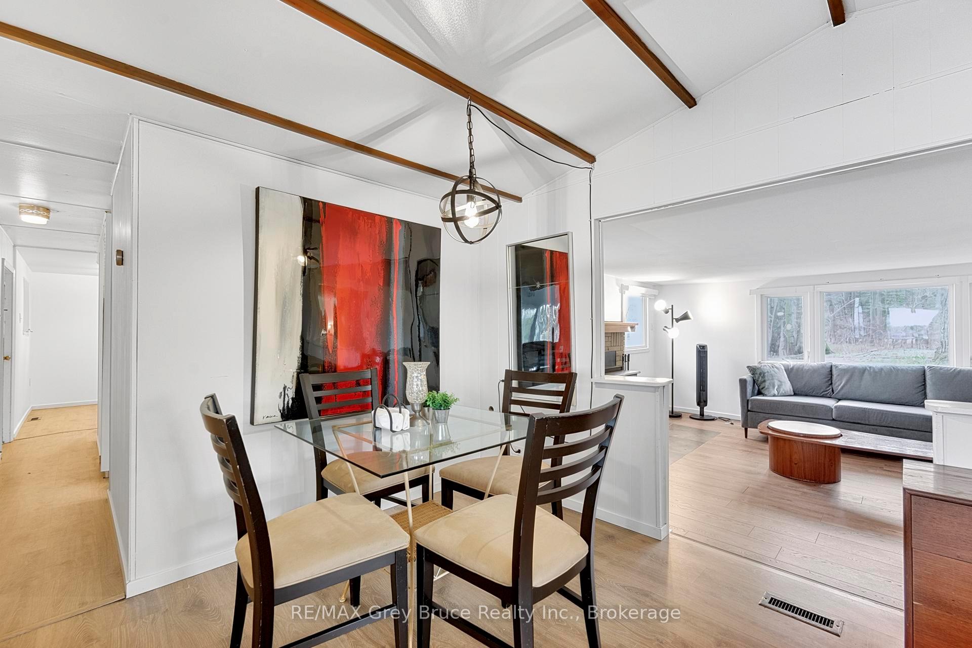 Photo 19 of 124 Stanley Drive, Grey Highlands — HOMEH