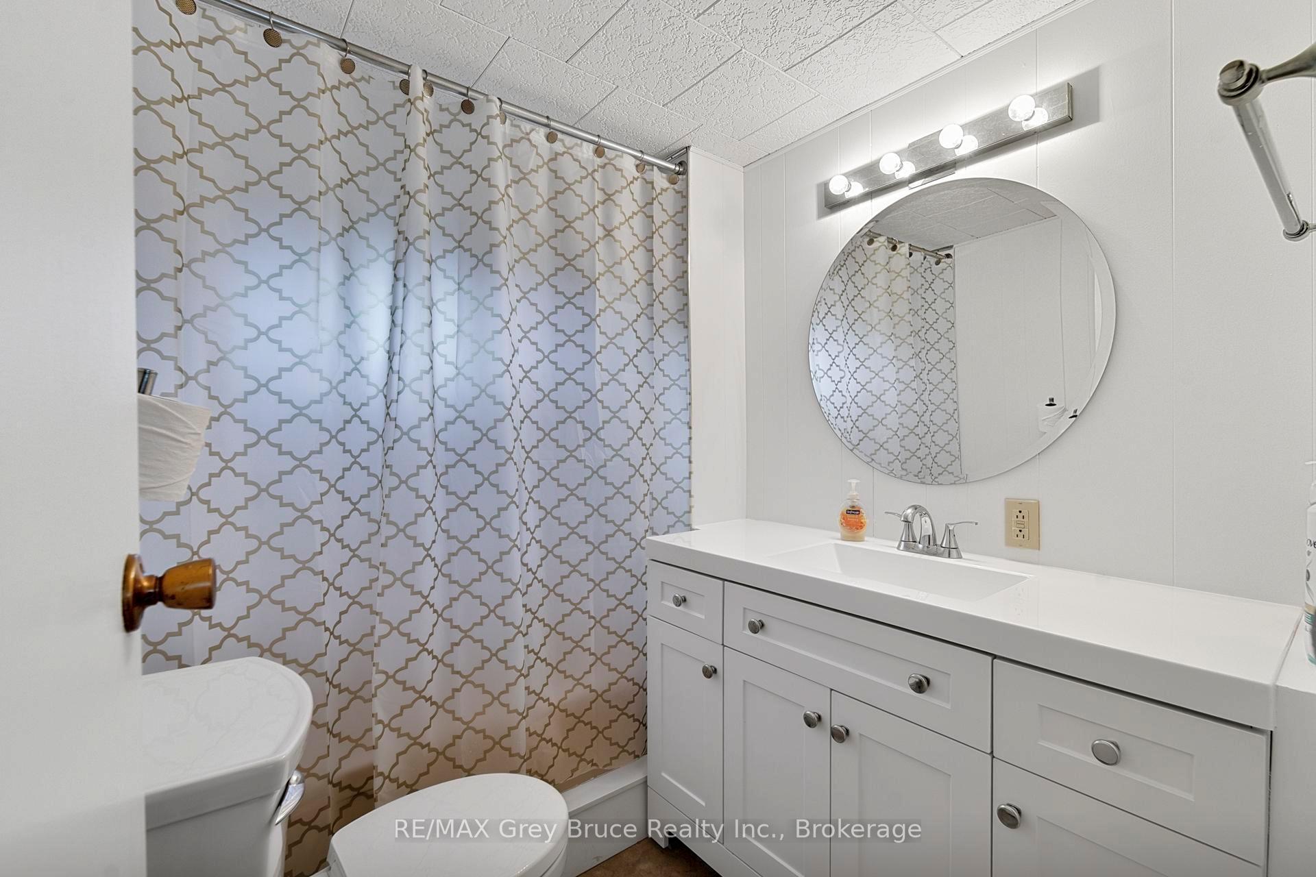 Photo 33 of 124 Stanley Drive, Grey Highlands — HOMEH