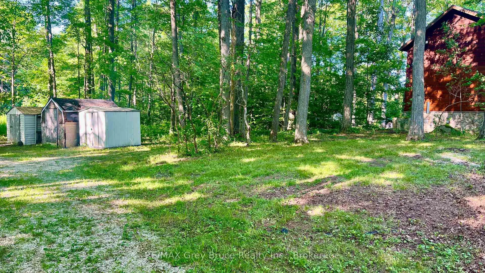 Photo 9 of 124 Stanley Drive, Grey Highlands — HOMEH