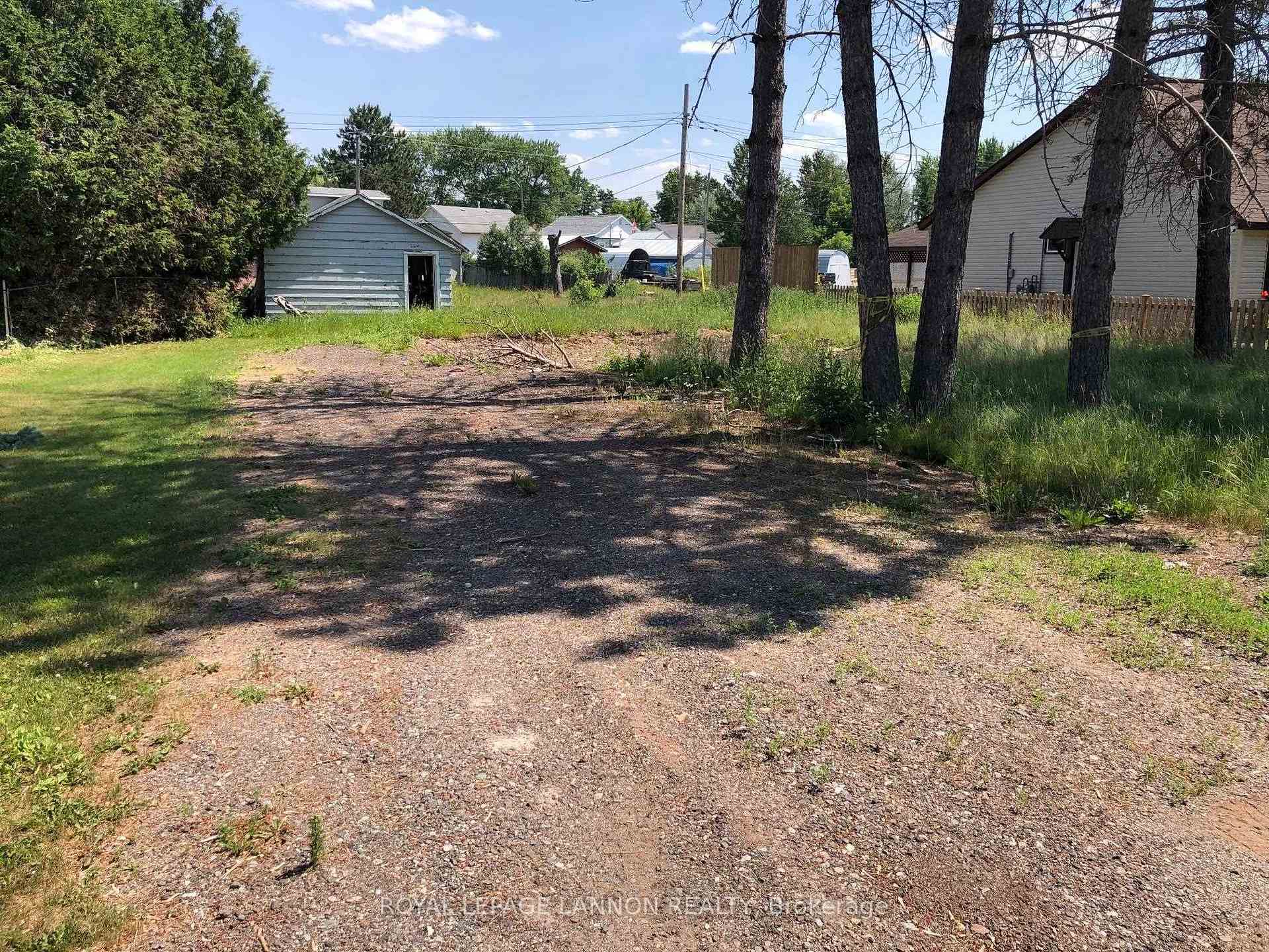 Photo 3 of 7 Starr Street, Atikokan — HOMEH