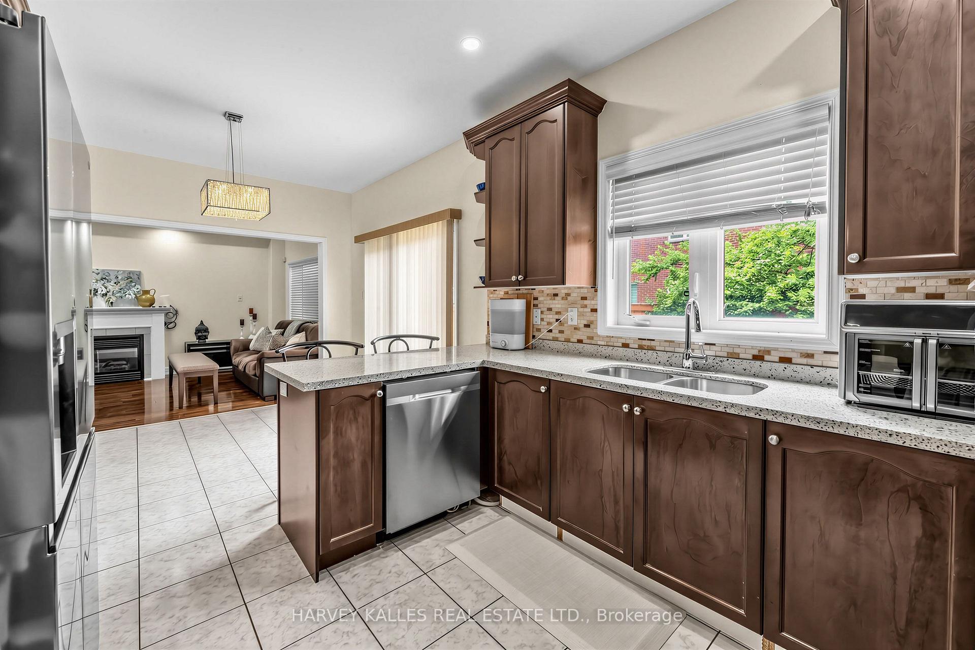 Photo 9 of 12 Tidewater Road, Brampton, Bram East — HOMEH