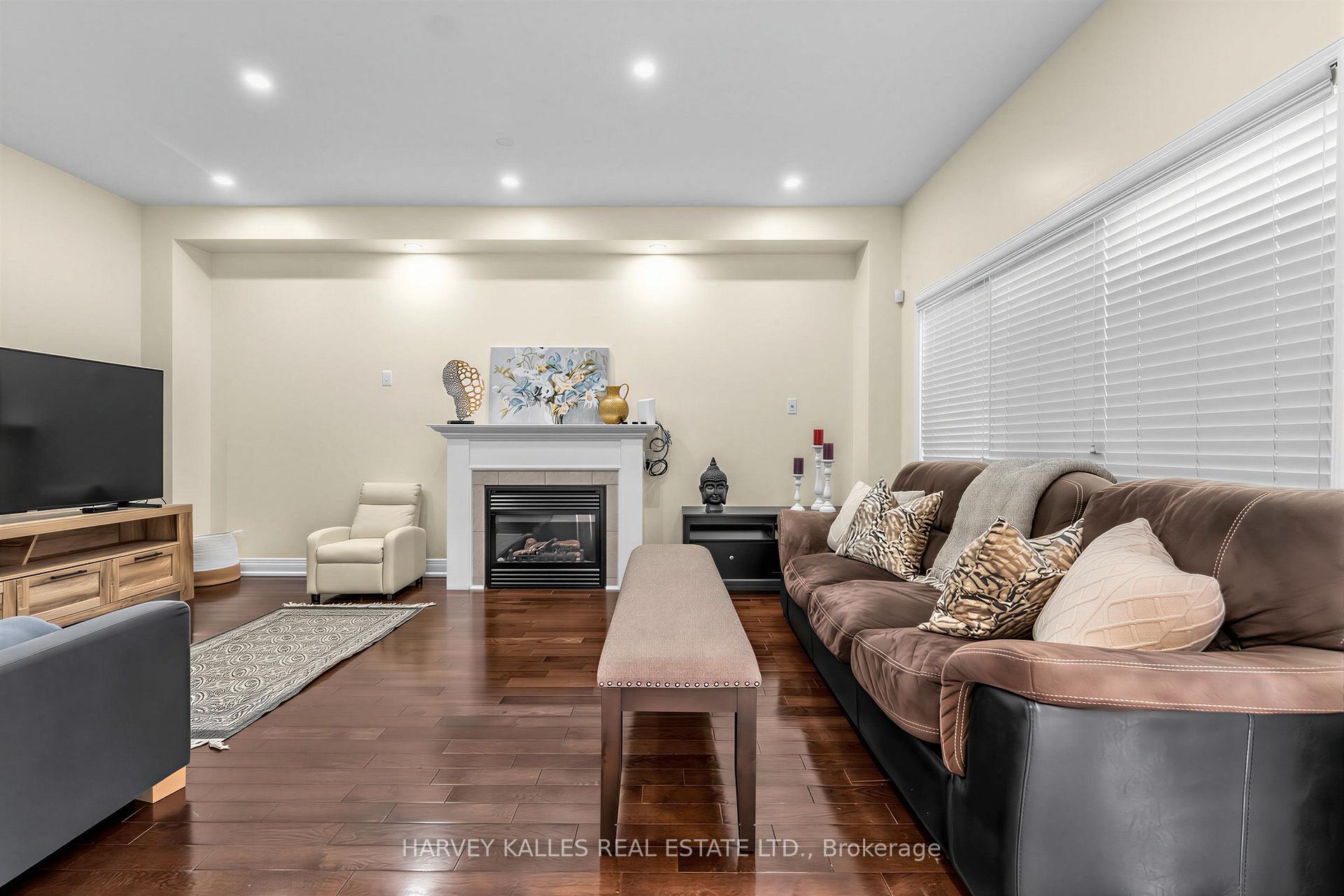 Photo 13 of 12 Tidewater Road, Brampton, Bram East — HOMEH