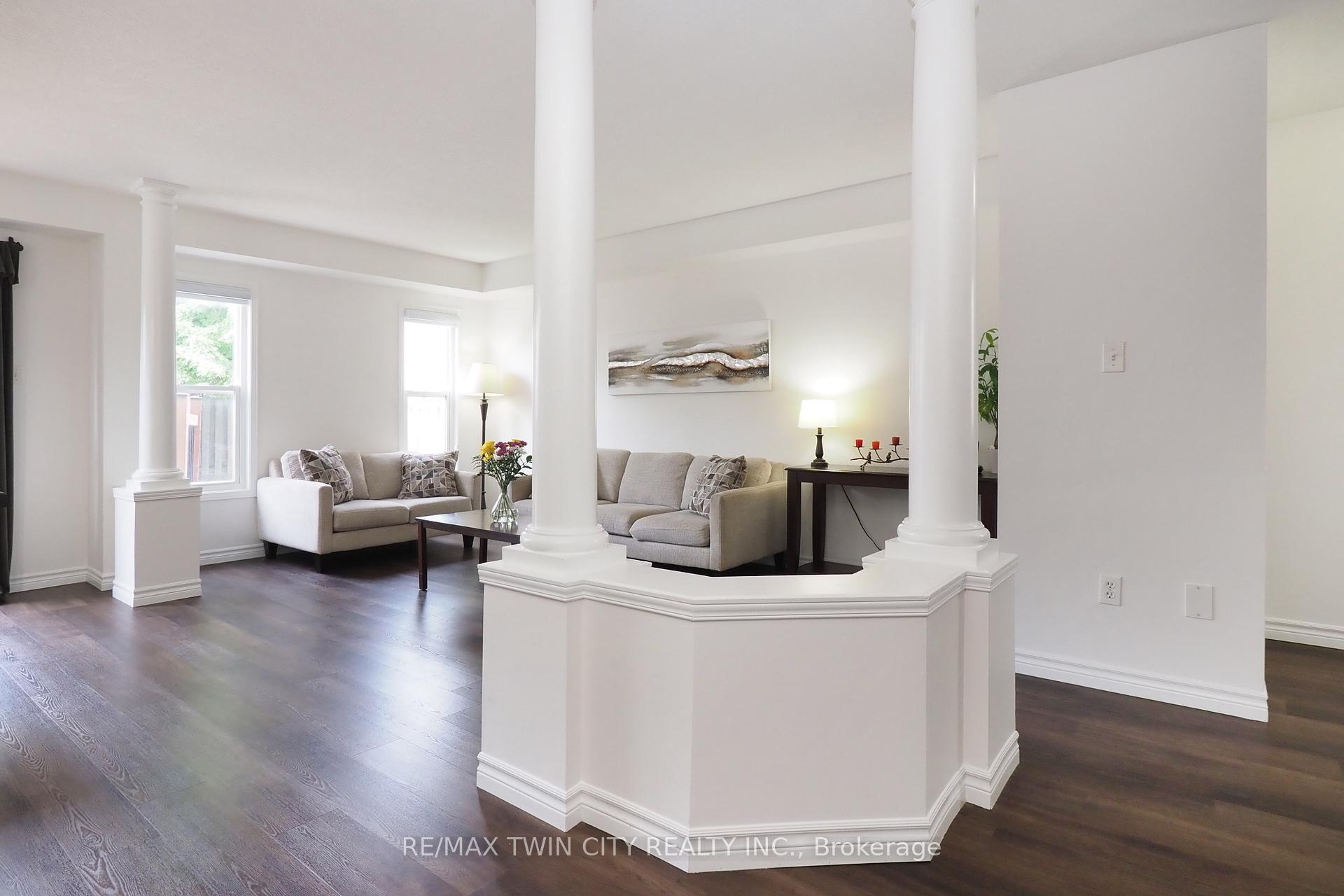 Photo 9 of 14 Donnenwerth Drive, Waterloo — HOMEH