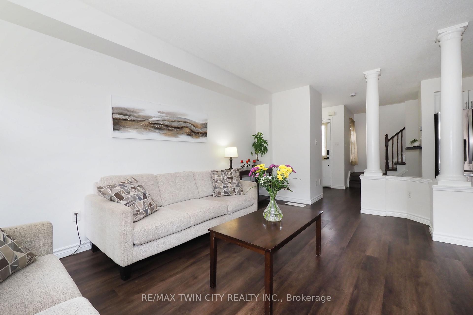 Photo 10 of 14 Donnenwerth Drive, Waterloo — HOMEH