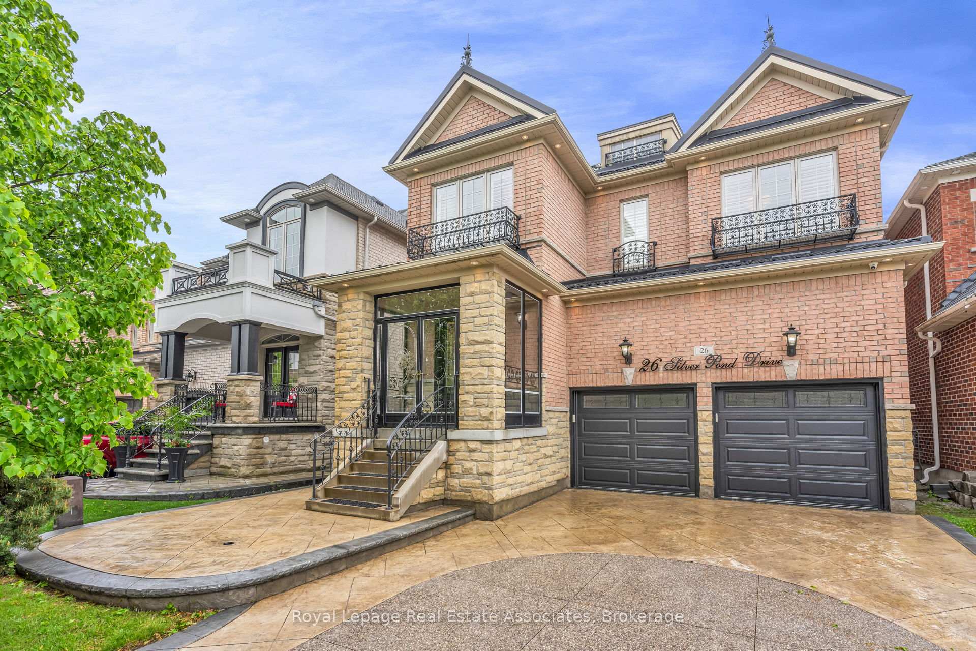 Photo 1 of 26 Silver Pond Drive, Halton Hills, Georgetown — HOMEH