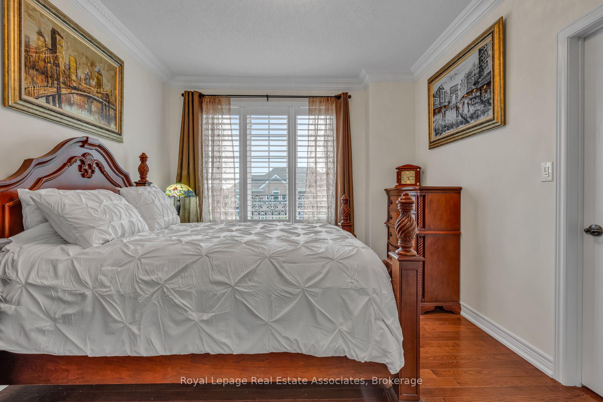 Photo 30 of 26 Silver Pond Drive, Halton Hills, Georgetown — HOMEH