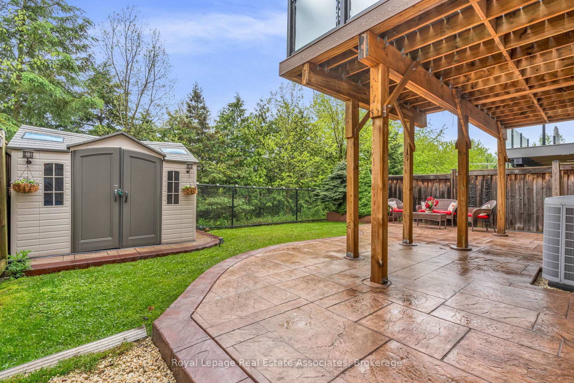 Photo 42 of 26 Silver Pond Drive, Halton Hills, Georgetown — HOMEH