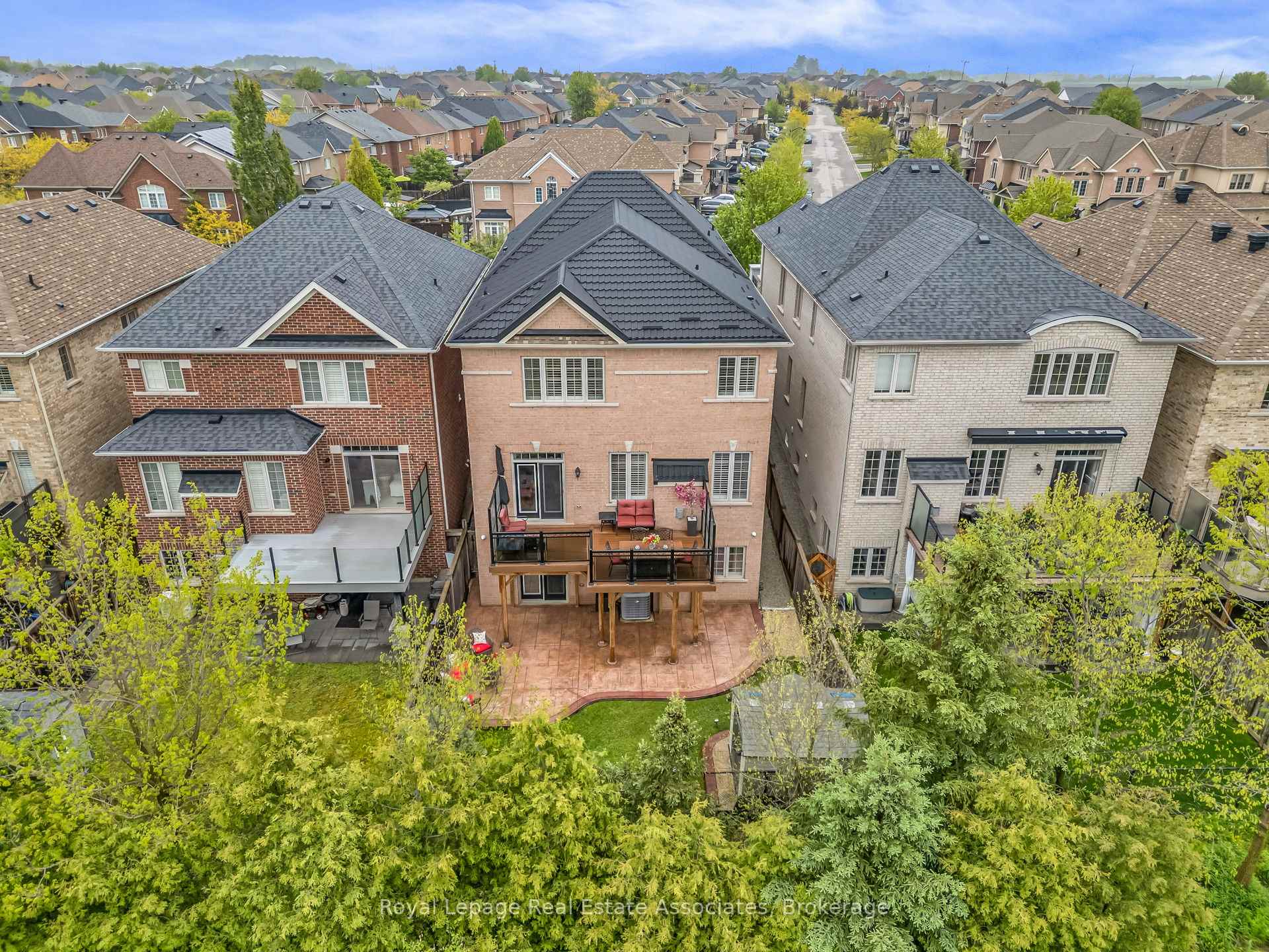 Photo 47 of 26 Silver Pond Drive, Halton Hills, Georgetown — HOMEH