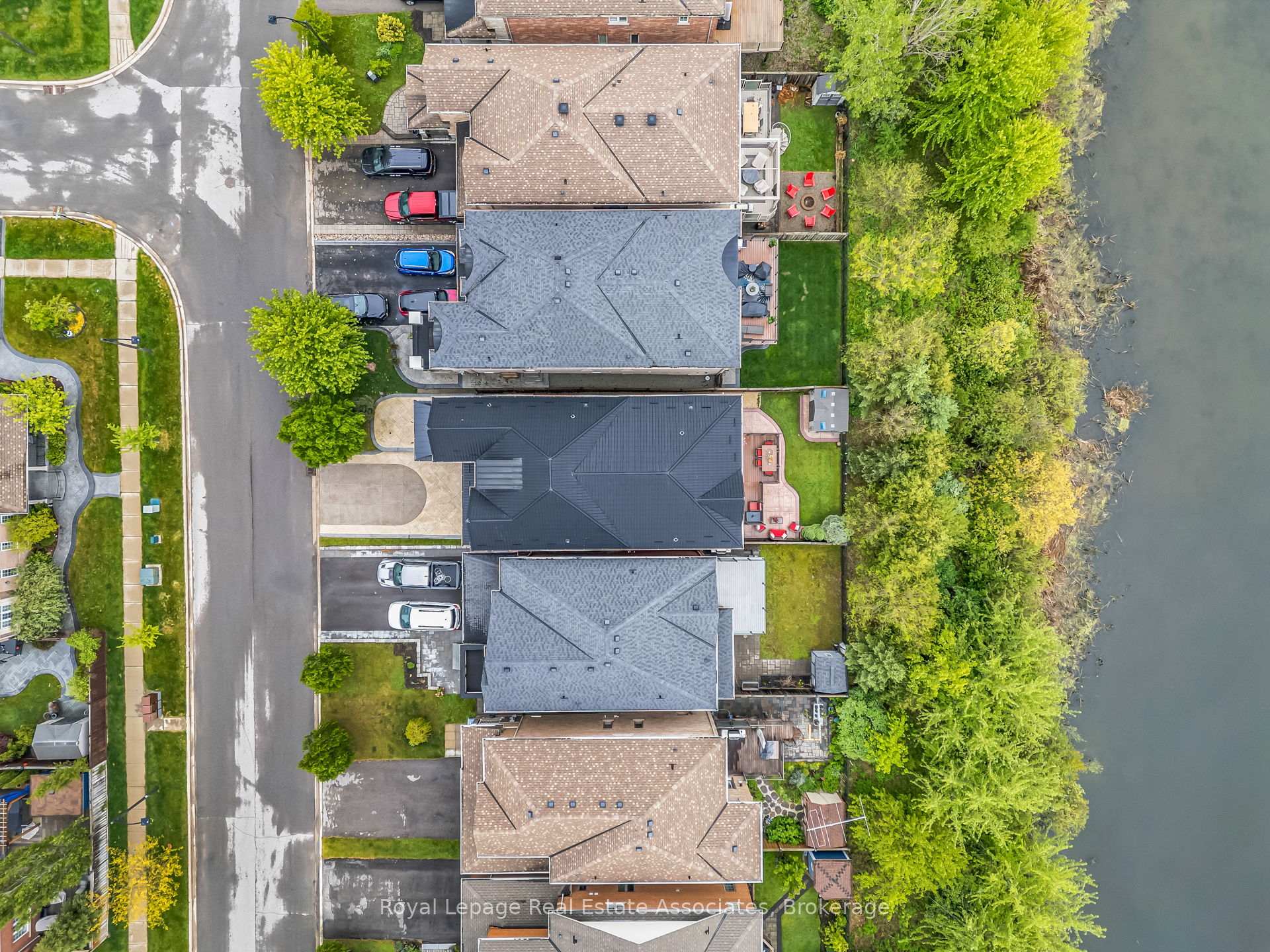 Photo 48 of 26 Silver Pond Drive, Halton Hills, Georgetown — HOMEH