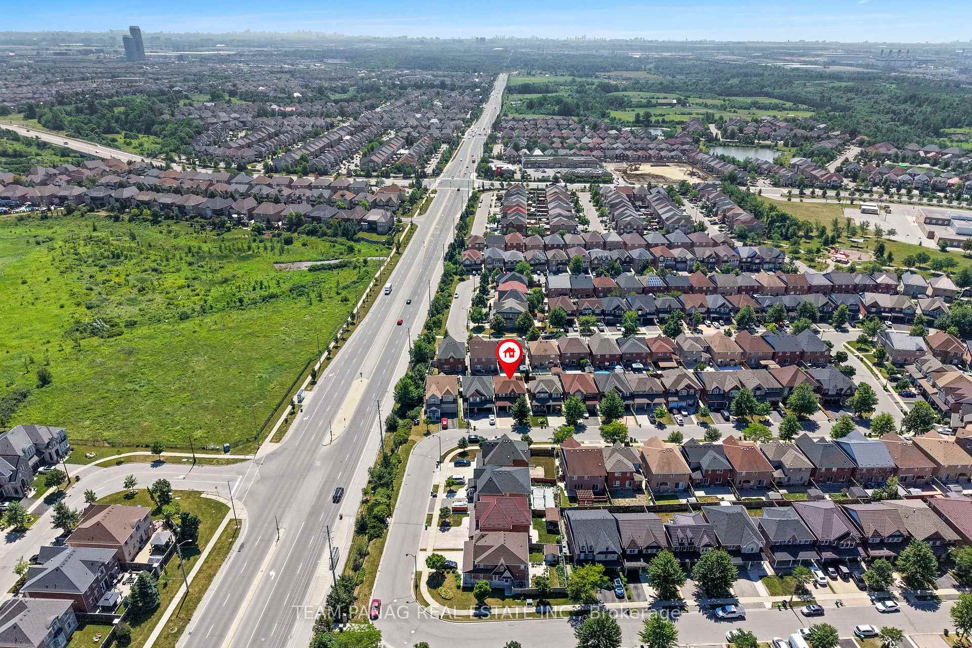 Photo 6 of 22 Beresford Crescent, Brampton, Bram East — HOMEH