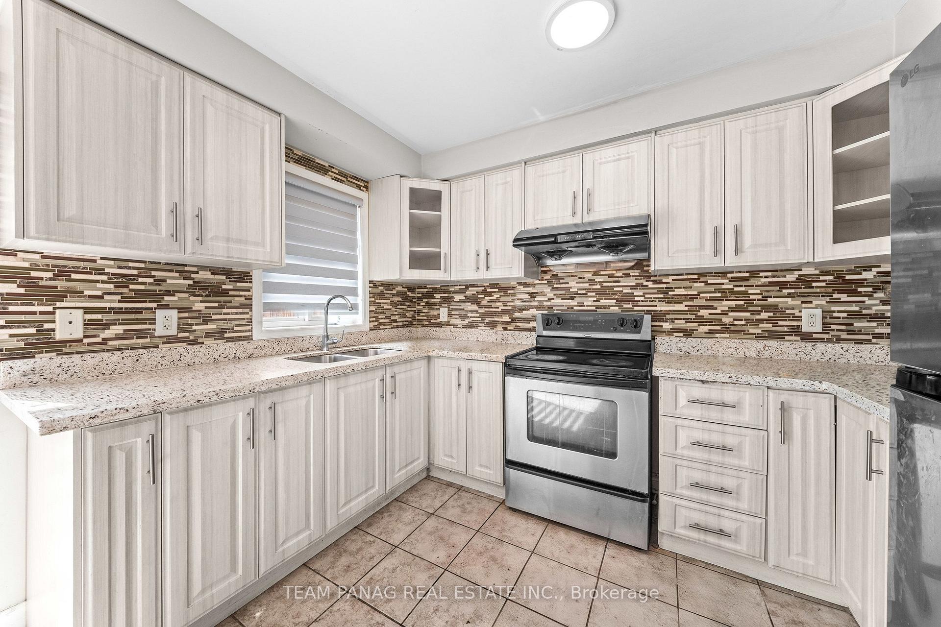 Photo 26 of 22 Beresford Crescent, Brampton, Bram East — HOMEH