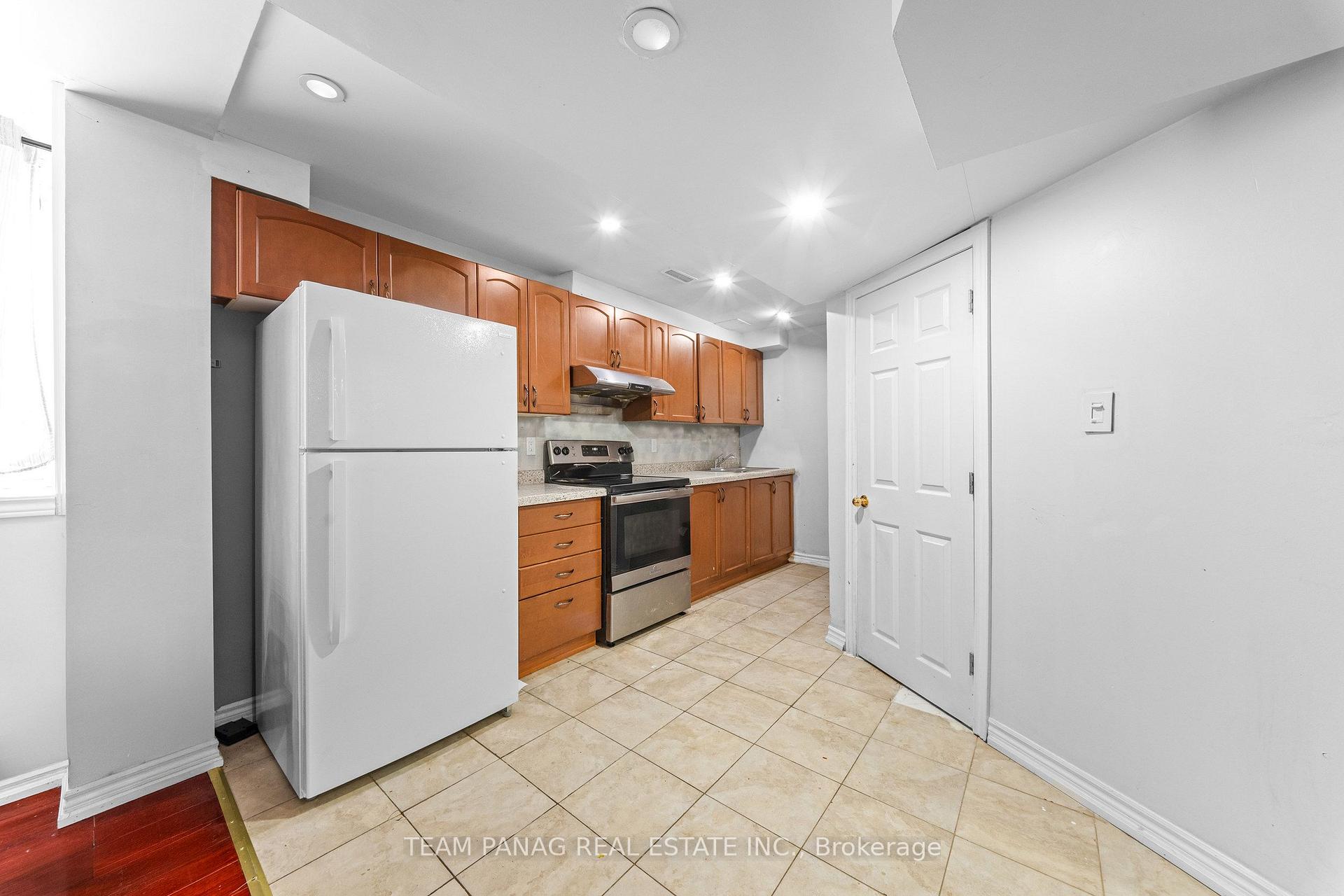 Photo 42 of 22 Beresford Crescent, Brampton, Bram East — HOMEH