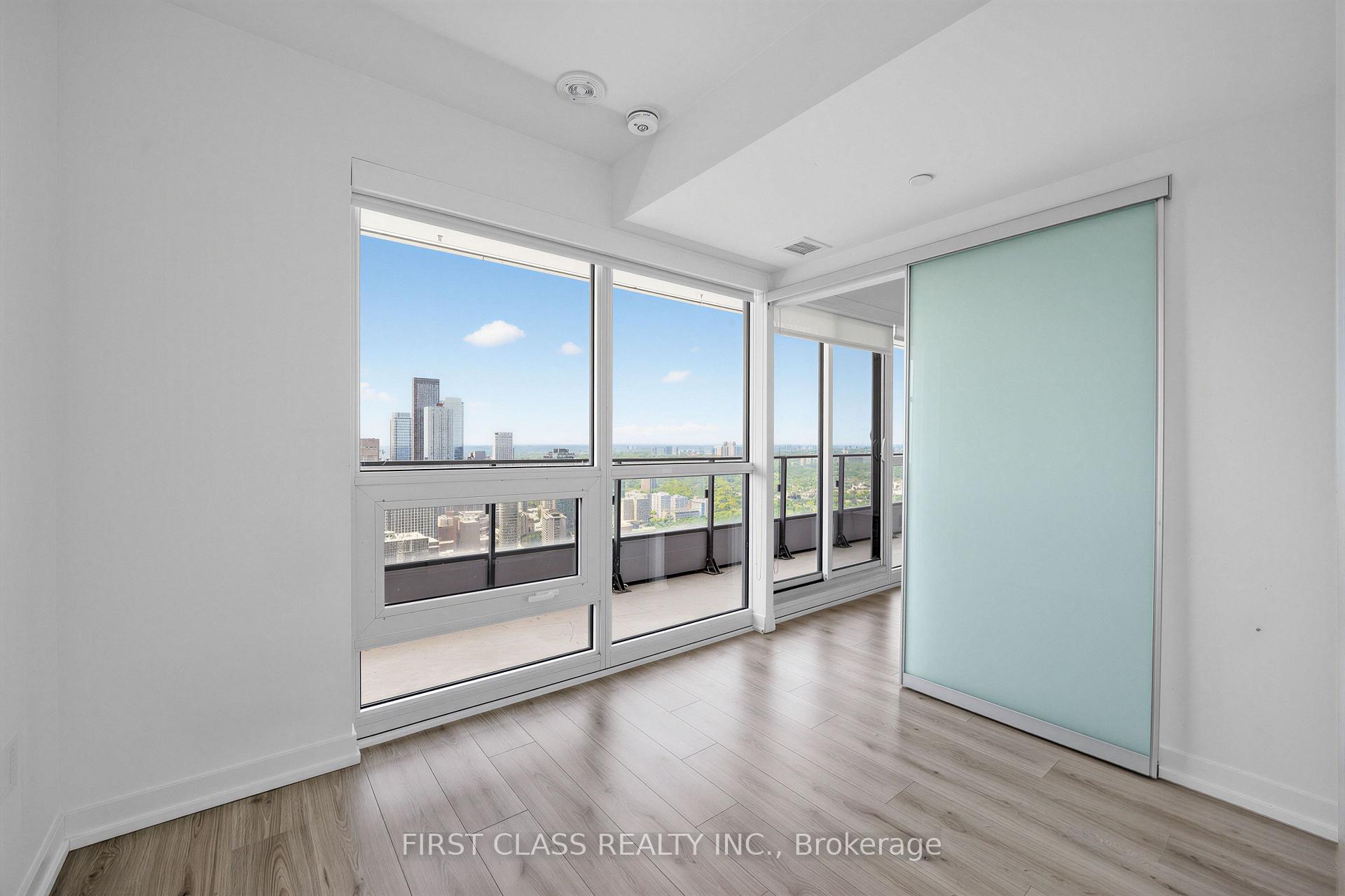 Photo 7 of Unit 4203, 395 Bloor Street E, Toronto, North St. James Town — HOMEH
