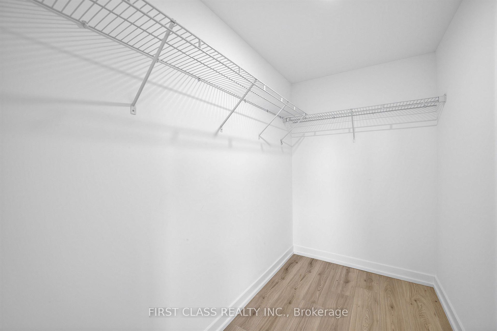 Photo 10 of Unit 4203, 395 Bloor Street E, Toronto, North St. James Town — HOMEH