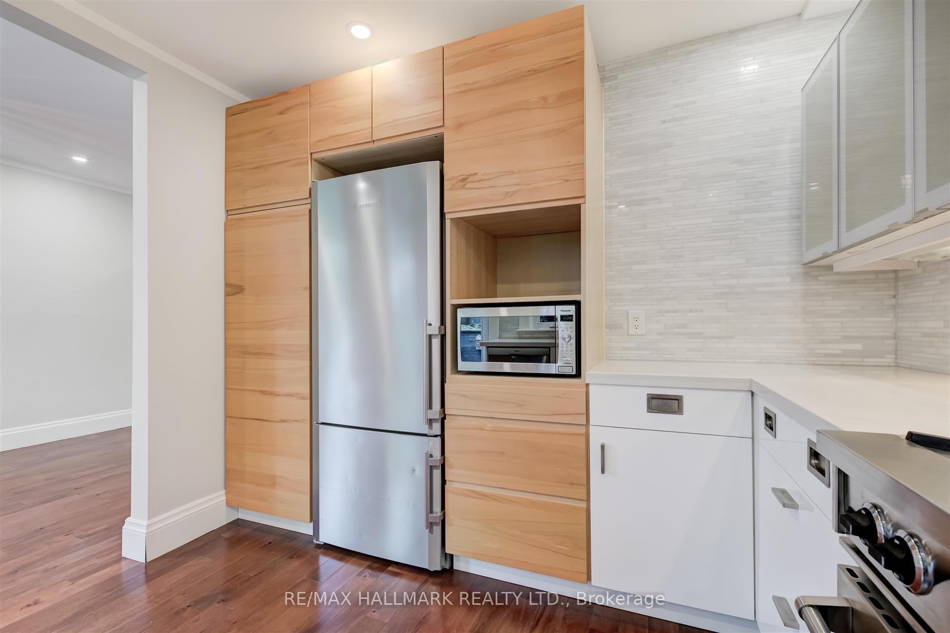 Photo 13 of 584 Logan Avenue, Toronto, North Riverdale — HOMEH