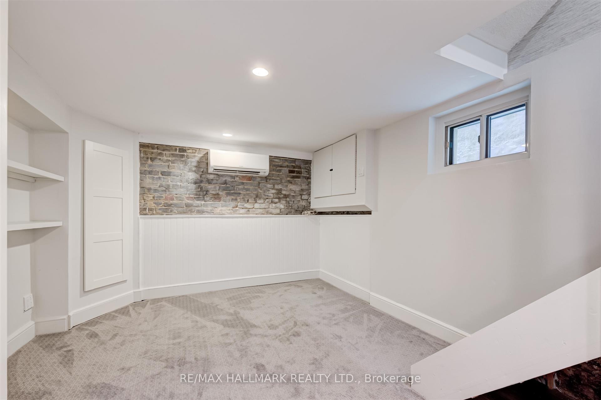 Photo 17 of 584 Logan Avenue, Toronto, North Riverdale — HOMEH