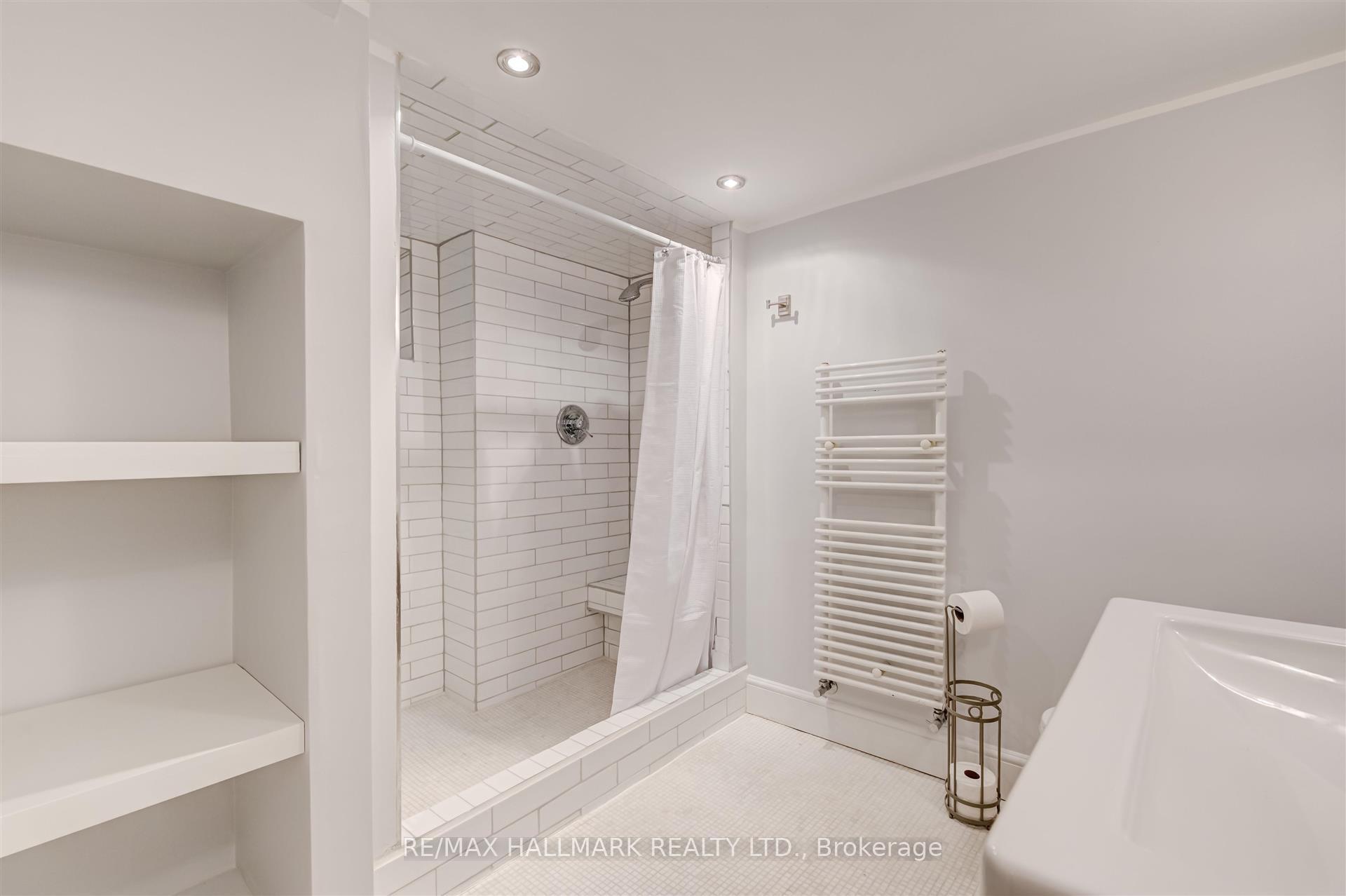 Photo 24 of 584 Logan Avenue, Toronto, North Riverdale — HOMEH