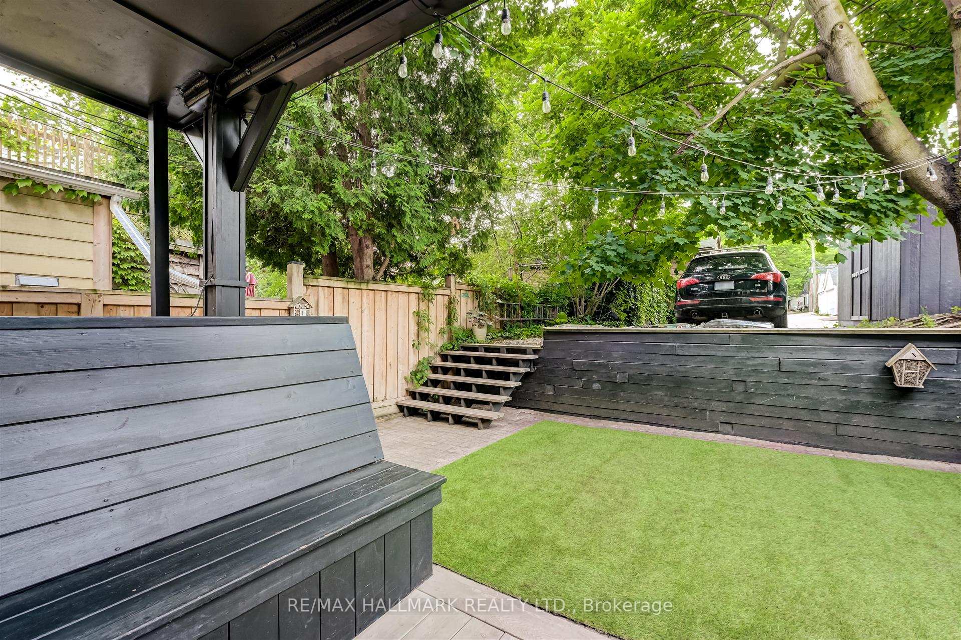 Photo 25 of 584 Logan Avenue, Toronto, North Riverdale — HOMEH