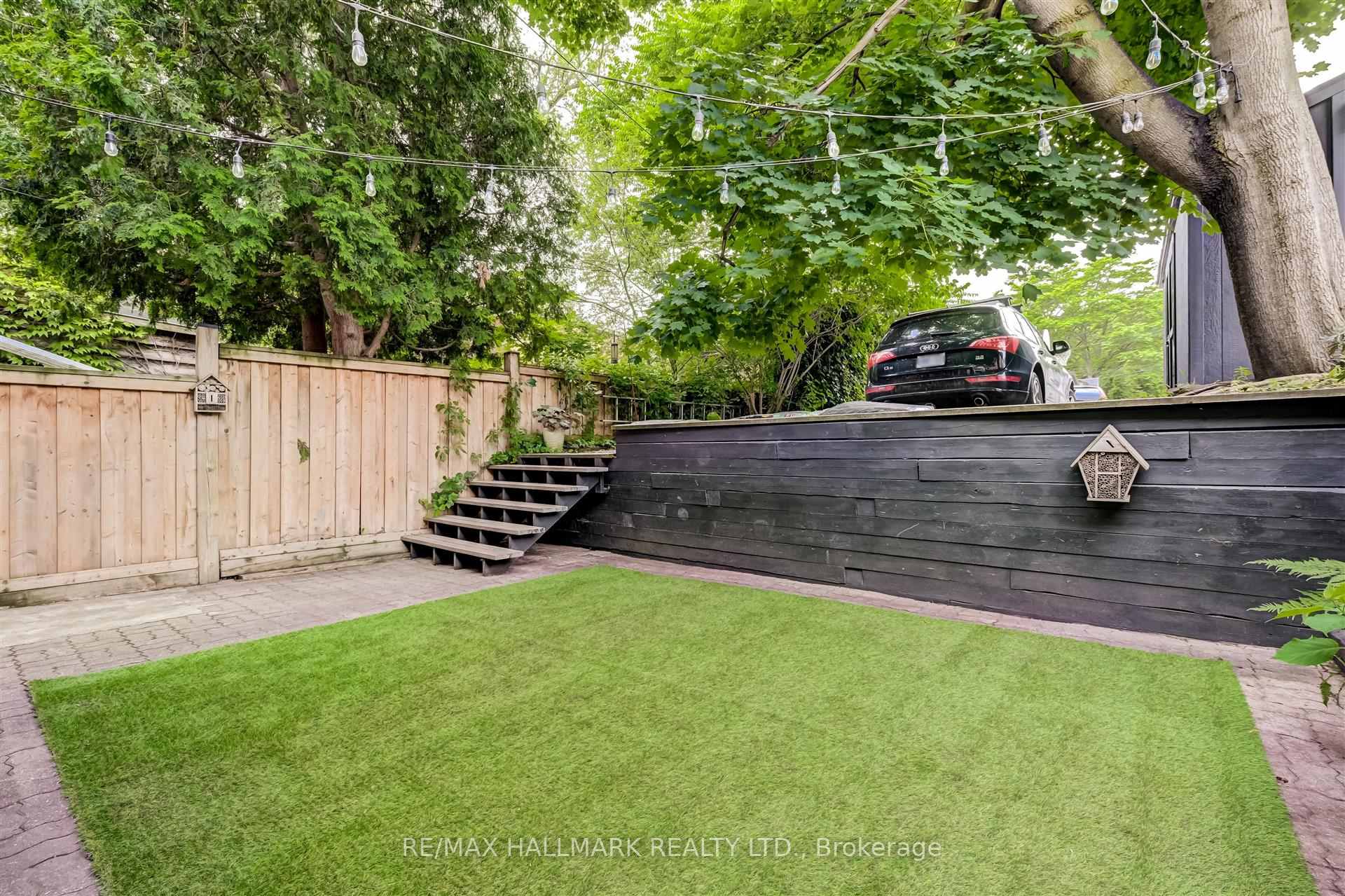 Photo 26 of 584 Logan Avenue, Toronto, North Riverdale — HOMEH