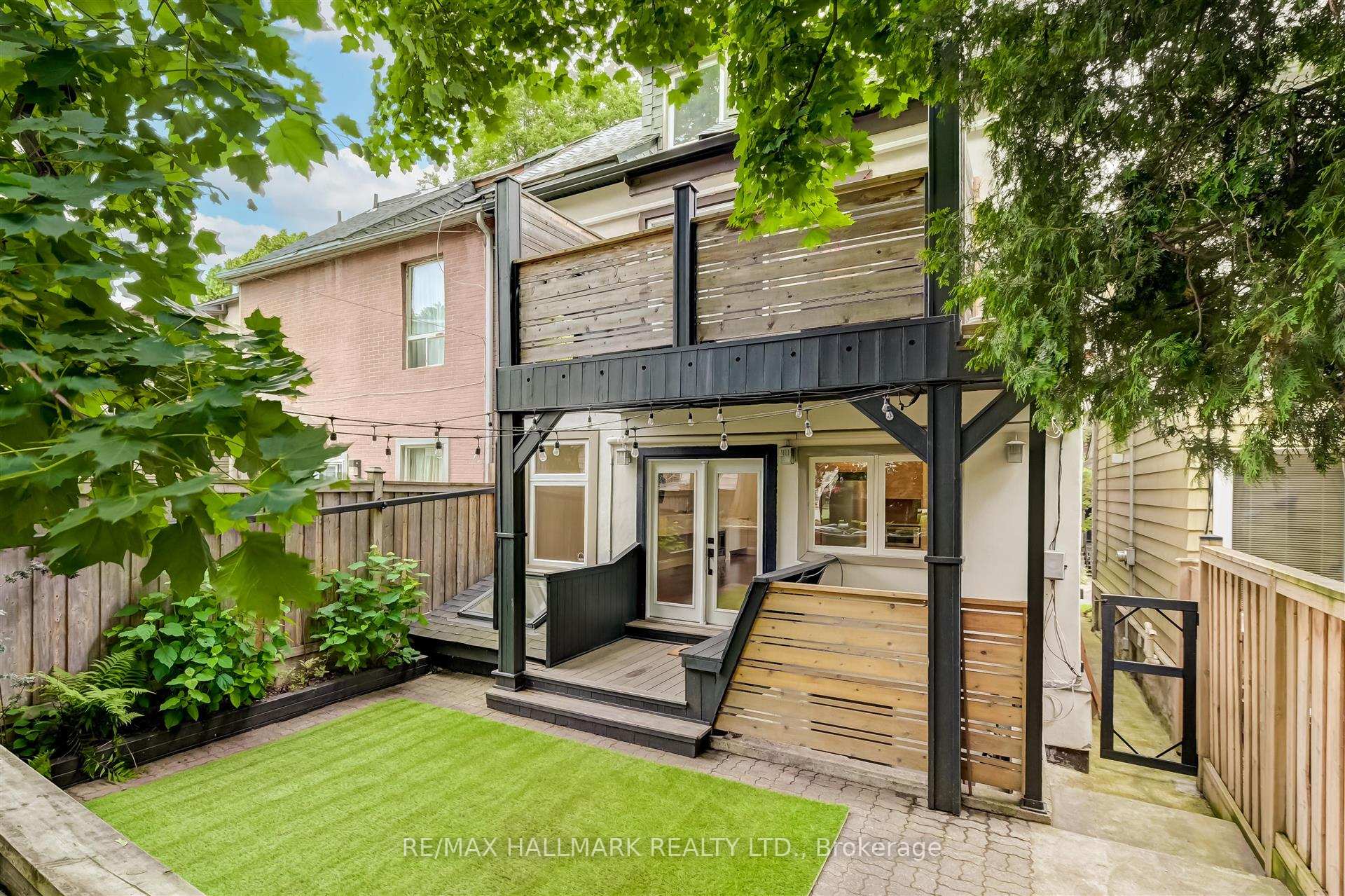 Photo 29 of 584 Logan Avenue, Toronto, North Riverdale — HOMEH