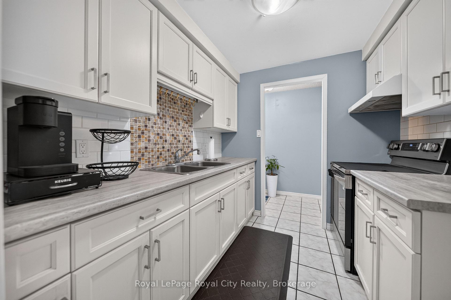 Photo 20 of Unit 58, 539 Willow Road, Guelph, Willow West/Sugarbush/West Acres — HOMEH