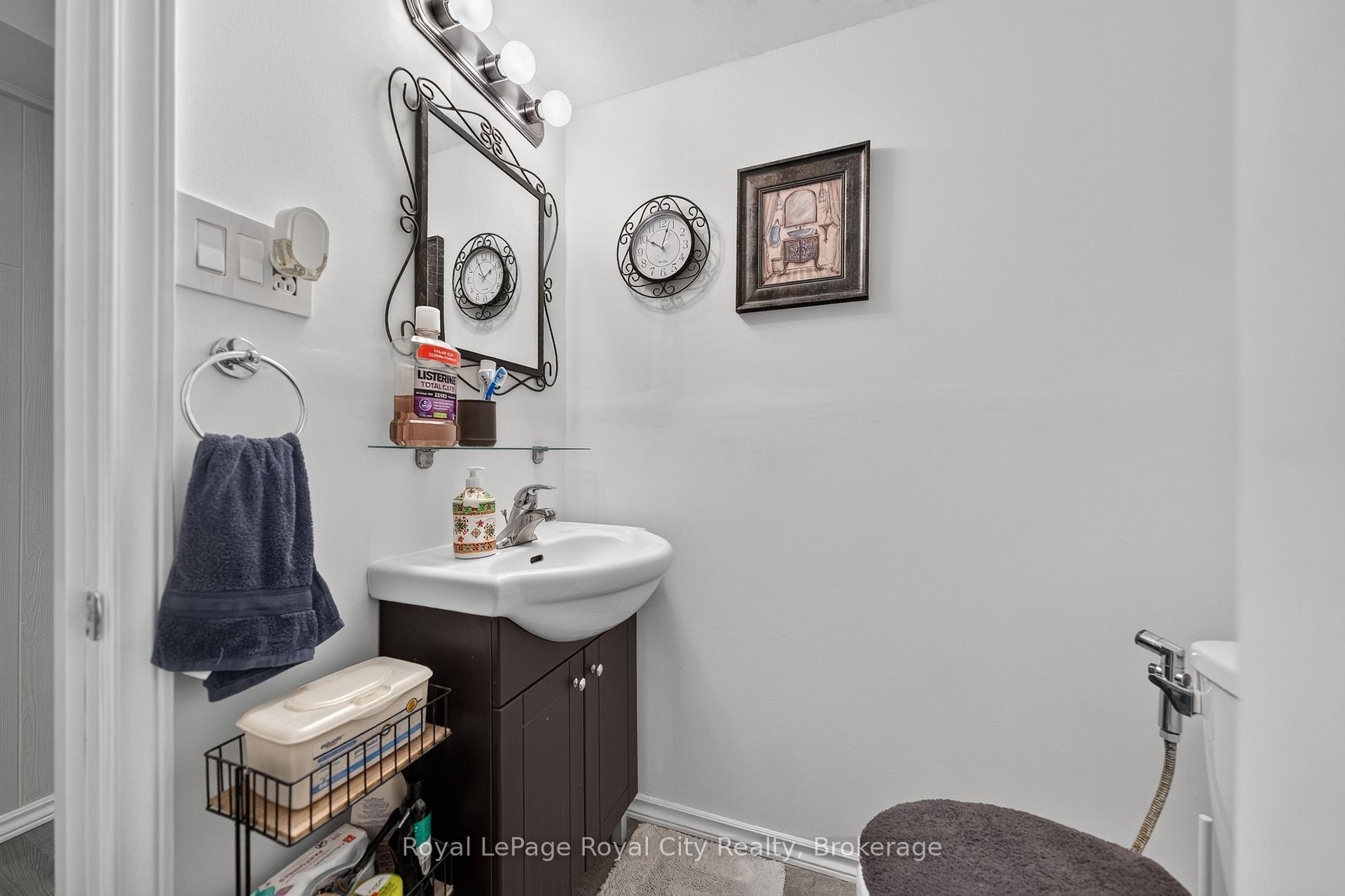 Photo 37 of Unit 58, 539 Willow Road, Guelph, Willow West/Sugarbush/West Acres — HOMEH