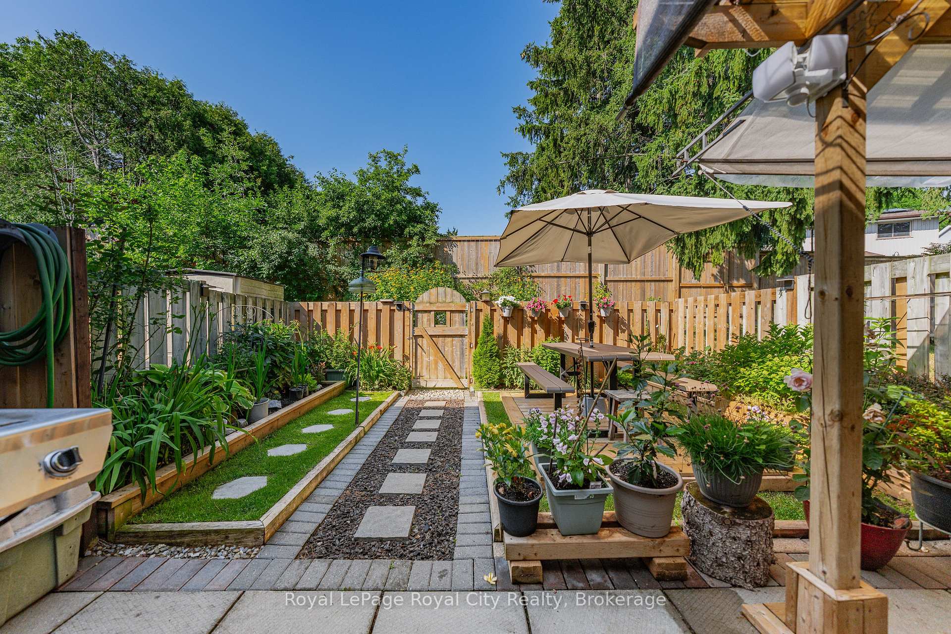 Photo 43 of Unit 58, 539 Willow Road, Guelph, Willow West/Sugarbush/West Acres — HOMEH