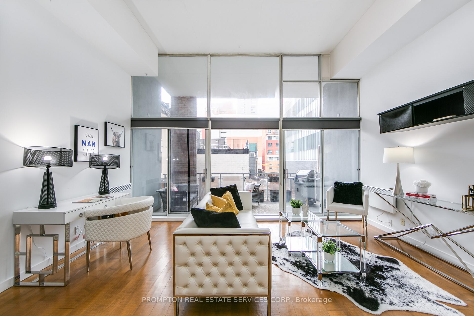 Photo 3 of Unit 1B, 86 Gerrard Street E, Toronto, Church-Yonge Corridor — HOMEH