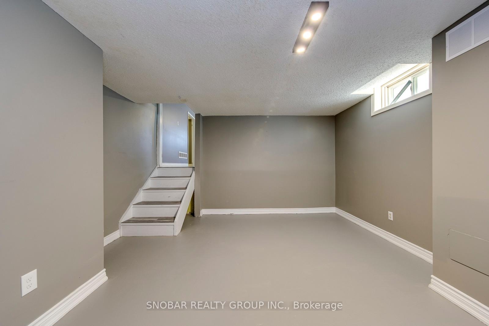Photo 25 of 547 Conway Court, Milton, Timberlea — HOMEH