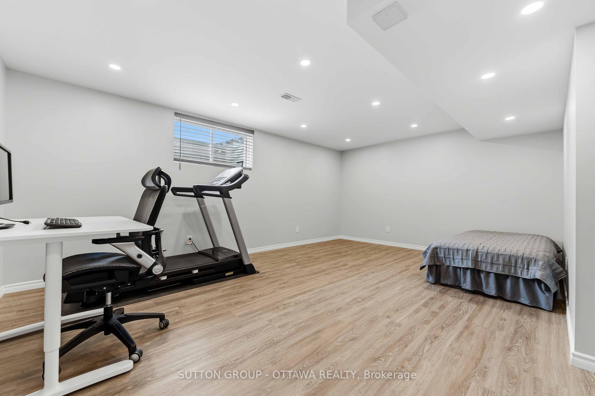 Photo 37 of 120 Dunforest Terrace, Ottawa, Barrhaven - Strandherd — HOMEH