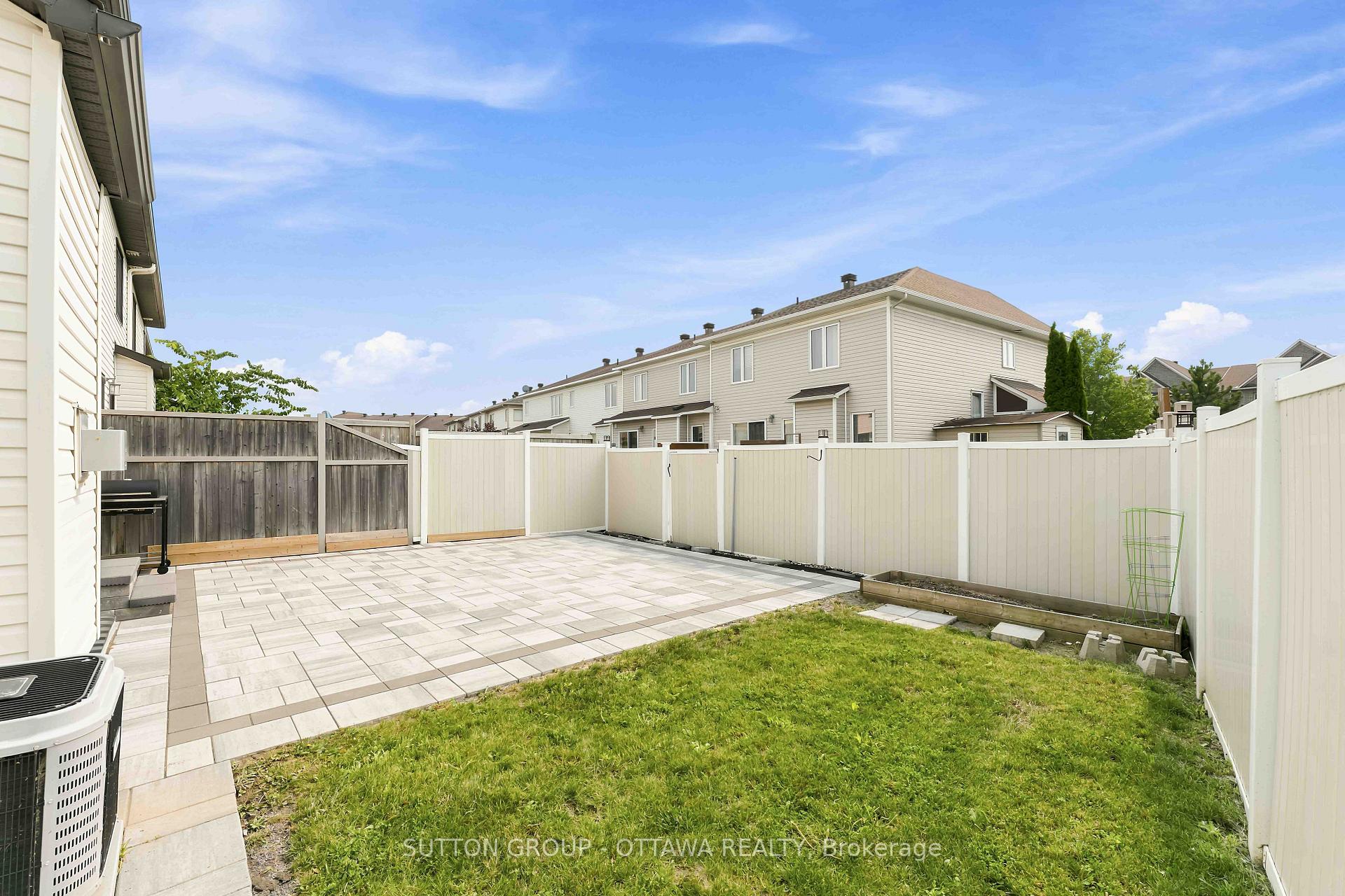 Photo 41 of 120 Dunforest Terrace, Ottawa, Barrhaven - Strandherd — HOMEH