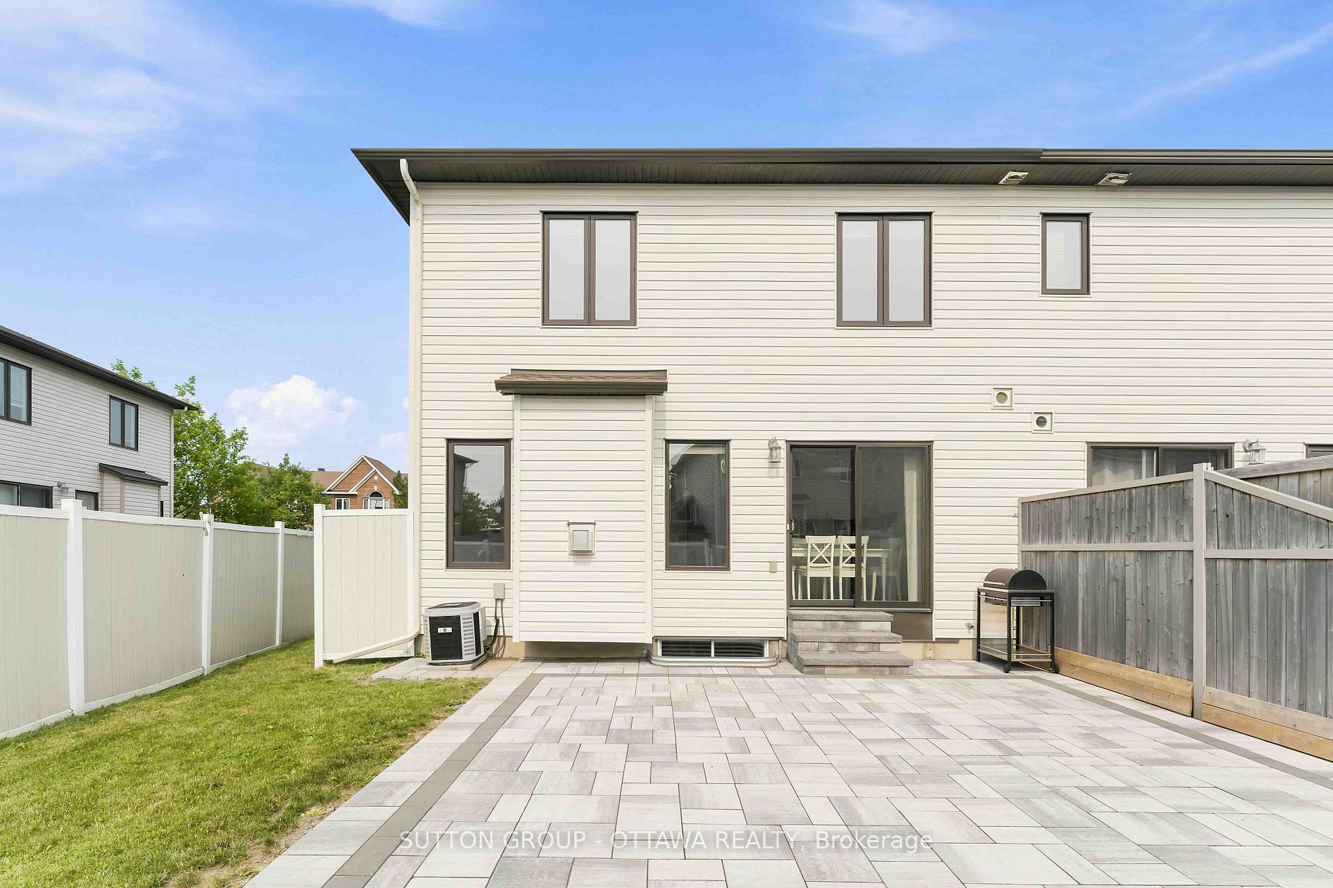 Photo 44 of 120 Dunforest Terrace, Ottawa, Barrhaven - Strandherd — HOMEH