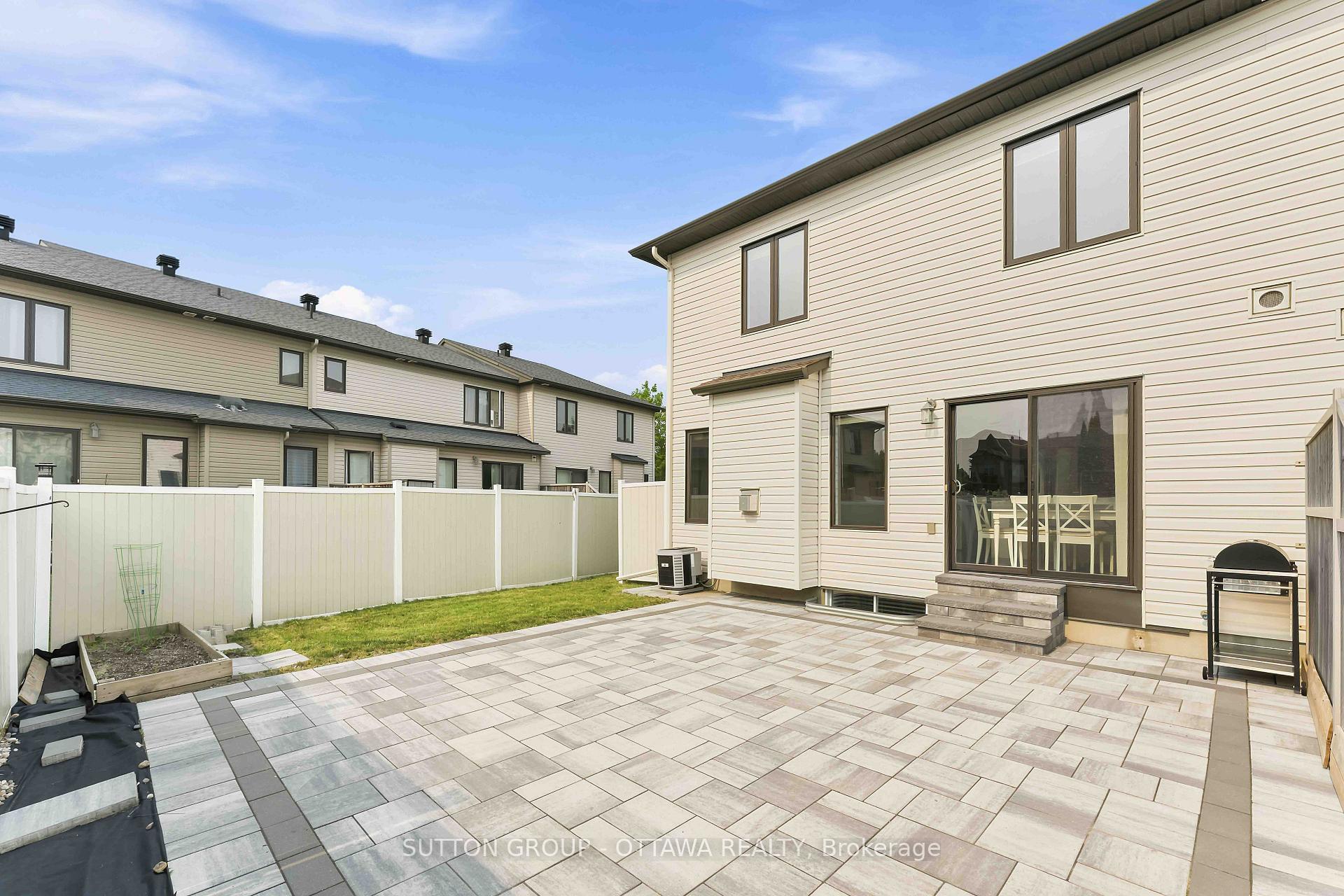 Photo 45 of 120 Dunforest Terrace, Ottawa, Barrhaven - Strandherd — HOMEH