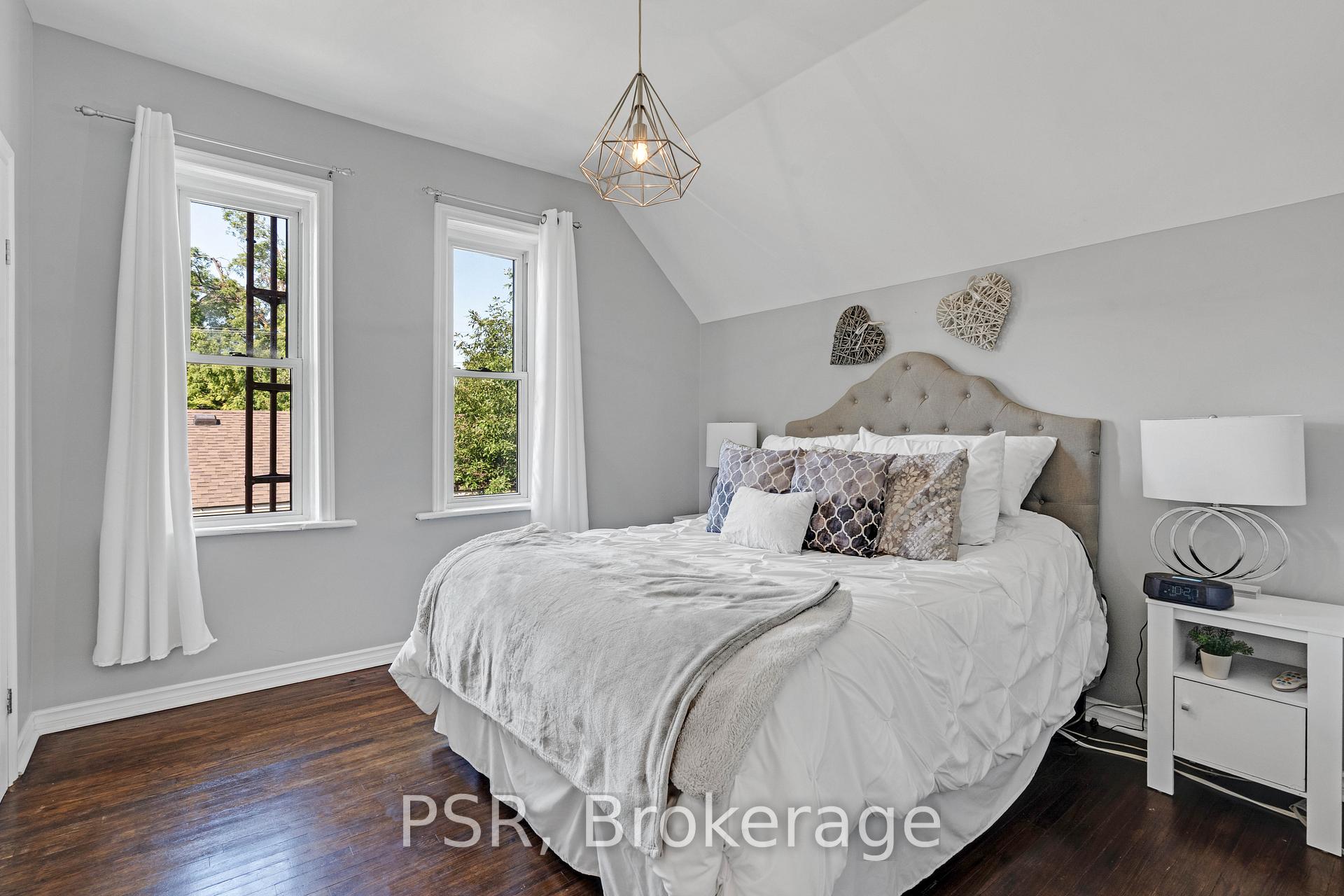 Photo 24 of 505 Main Street E, Shelburne — HOMEH