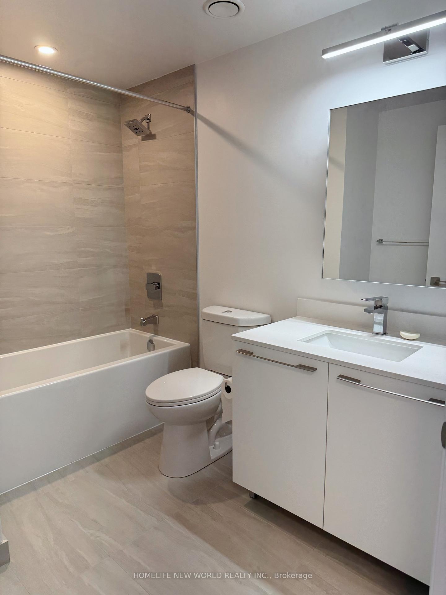 Photo 4 of Unit 2106, 8 Water Walk Drive, Markham, Unionville — HOMEH