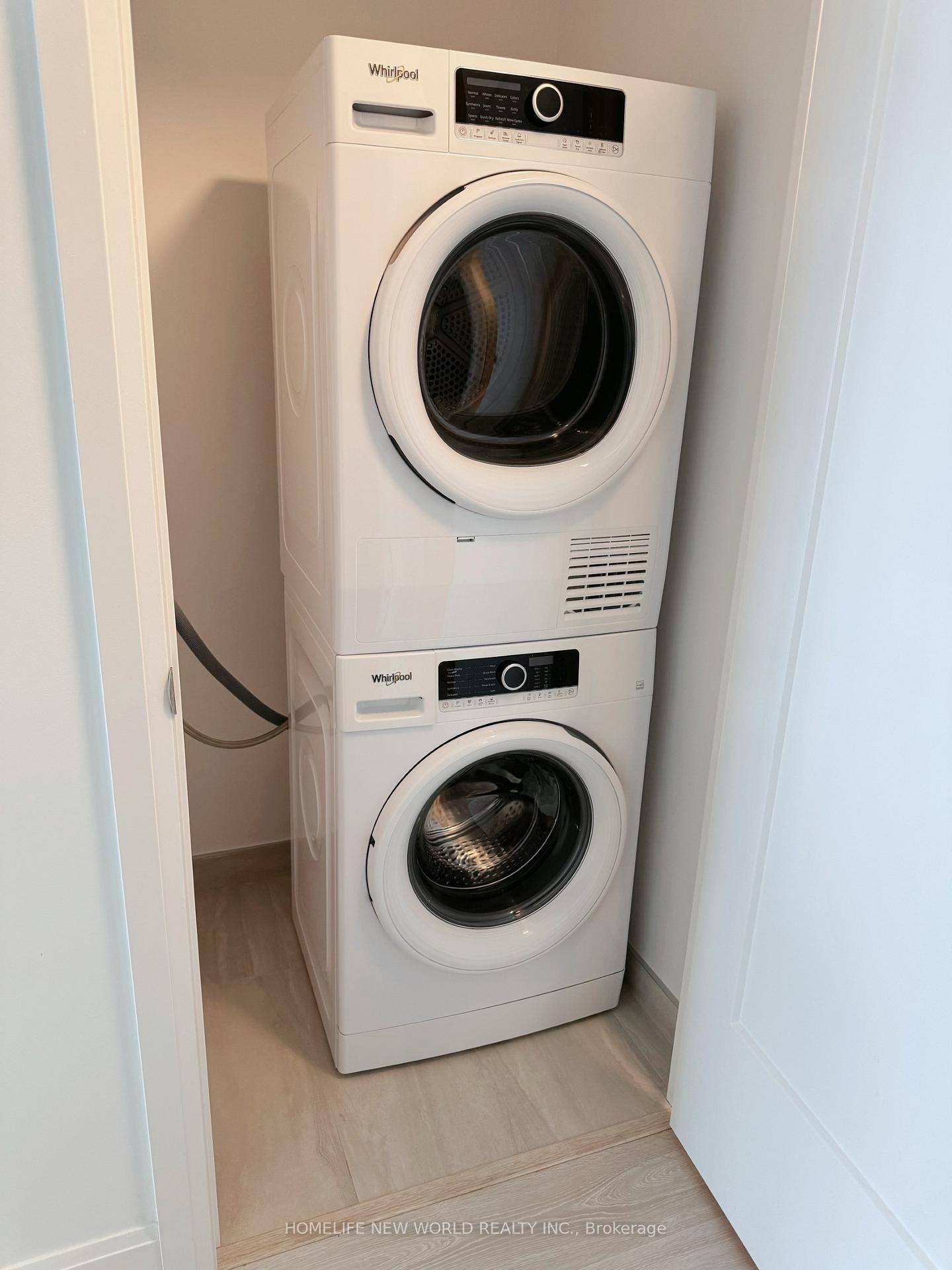 Photo 10 of Unit 2106, 8 Water Walk Drive, Markham, Unionville — HOMEH