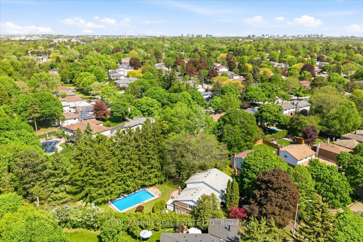 Photo 34 of 56 Coral Harbour Crescent, Markham, Bayview Fairway-Bayview Country Club Estates — HOMEH