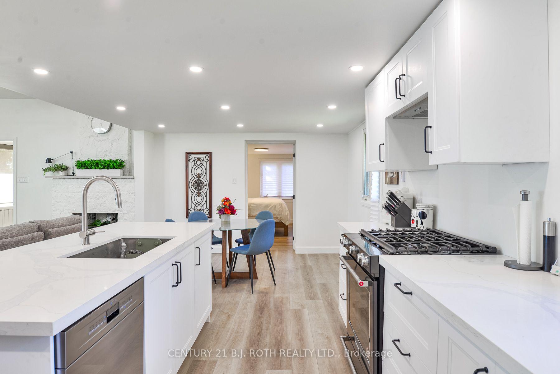 Photo 8 of 3568 Amilia Drive W, Ramara, Rural Ramara — HOMEH