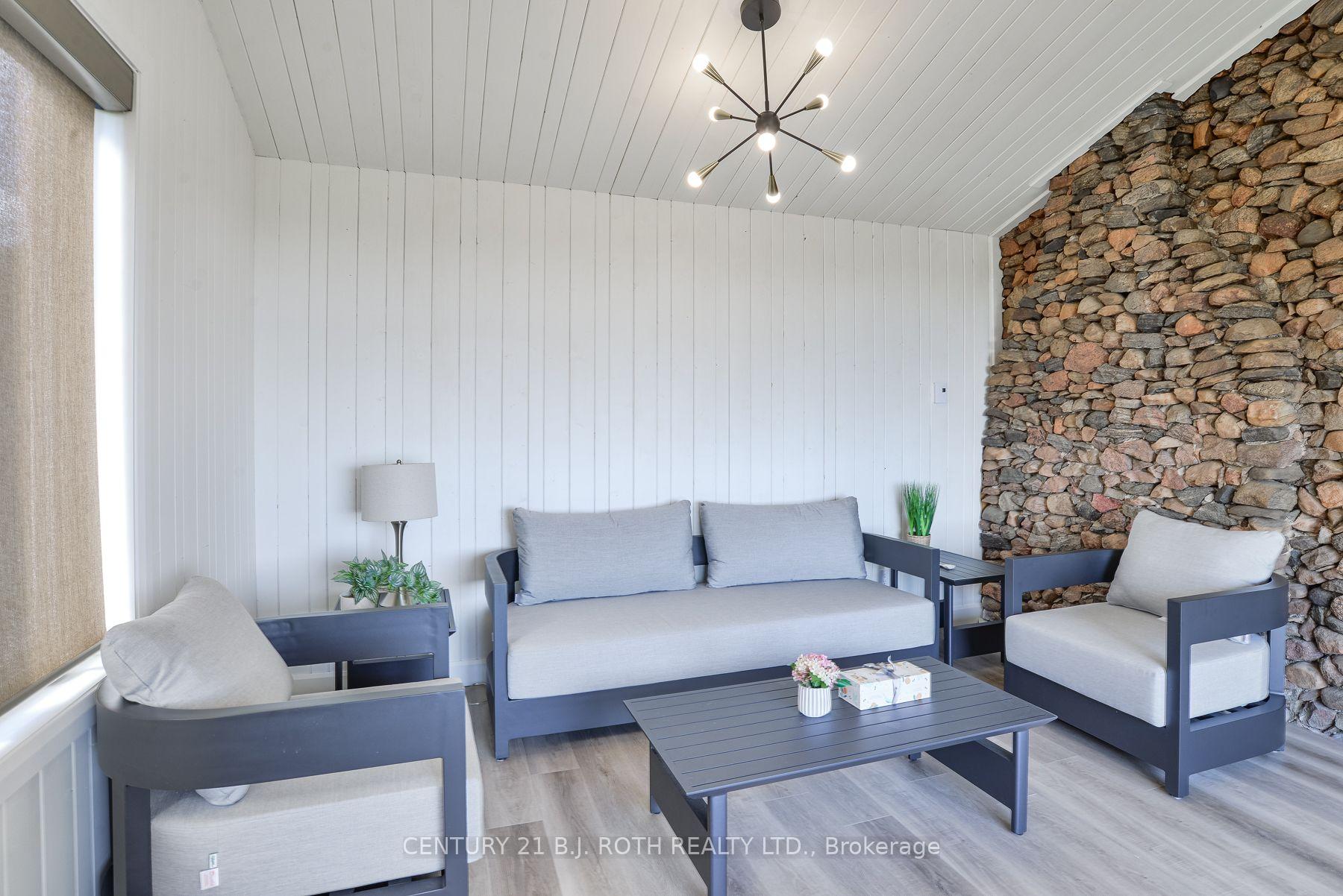Photo 9 of 3568 Amilia Drive W, Ramara, Rural Ramara — HOMEH