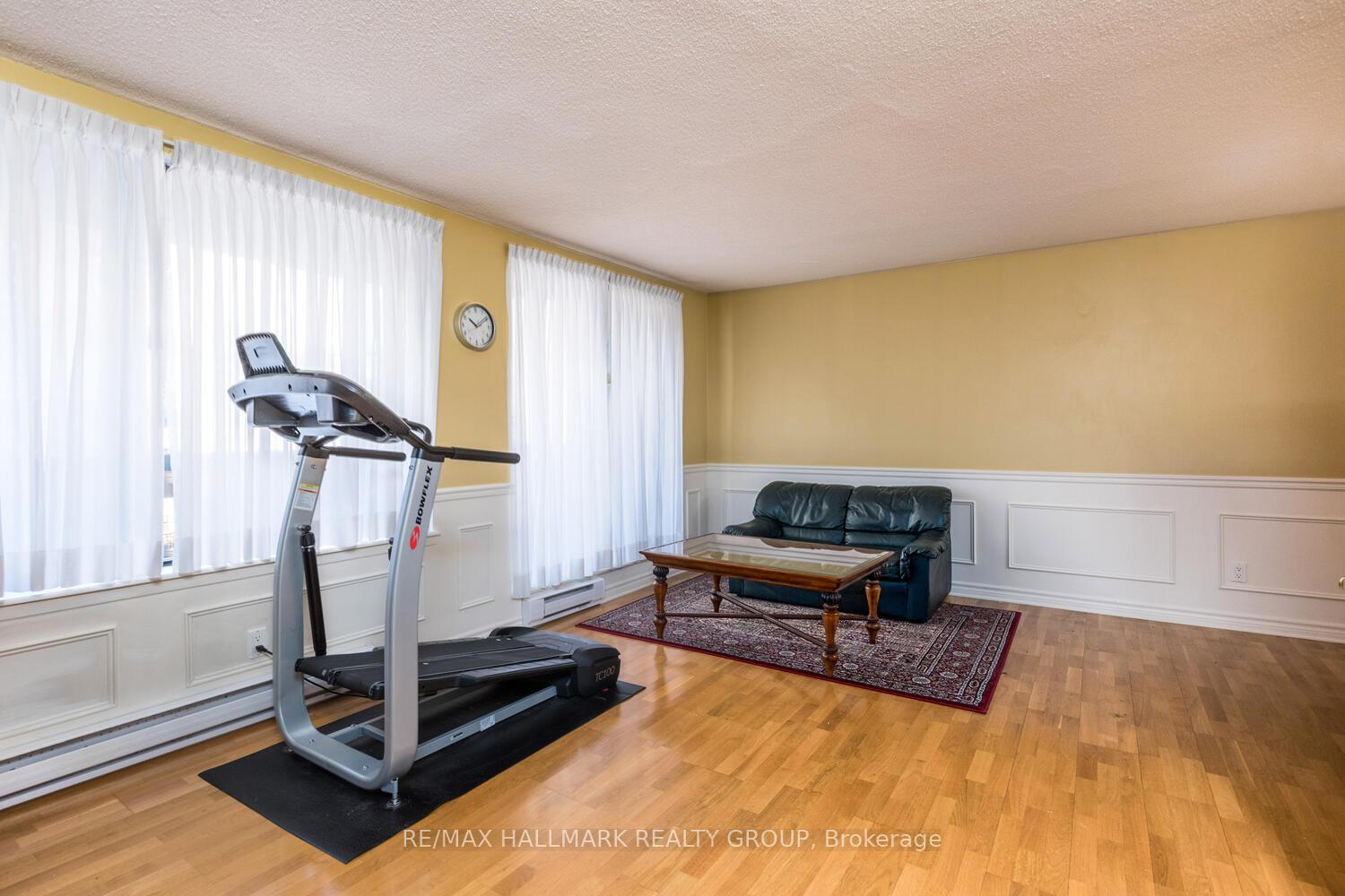 Photo 8 of Unit 902, 470 Laurier Avenue W, Ottawa, Ottawa Centre — HOMEH