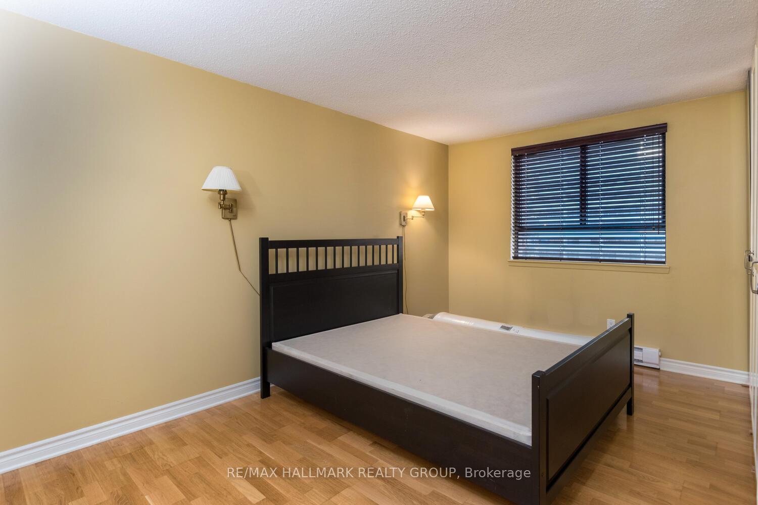 Photo 21 of Unit 902, 470 Laurier Avenue W, Ottawa, Ottawa Centre — HOMEH