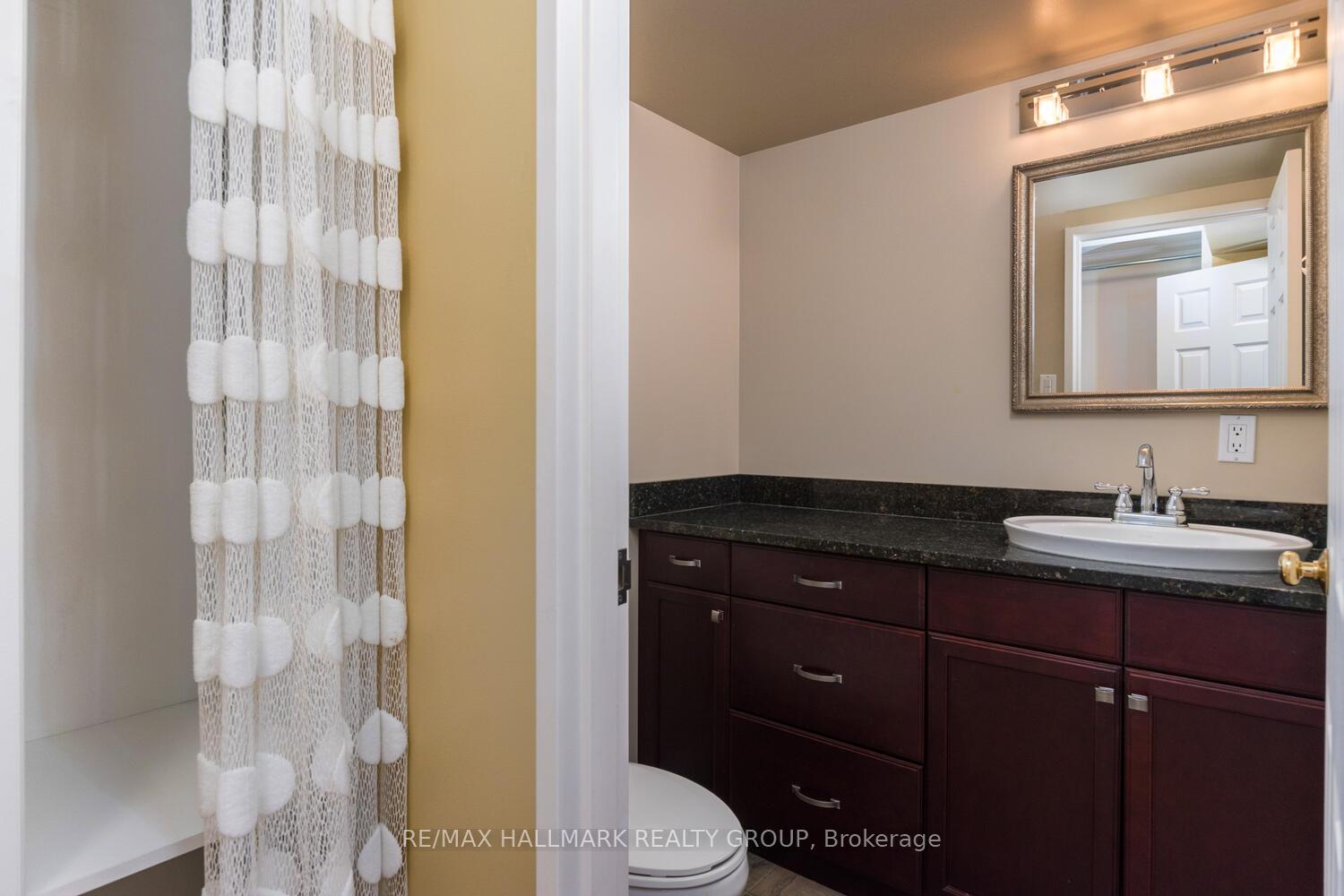 Photo 26 of Unit 902, 470 Laurier Avenue W, Ottawa, Ottawa Centre — HOMEH