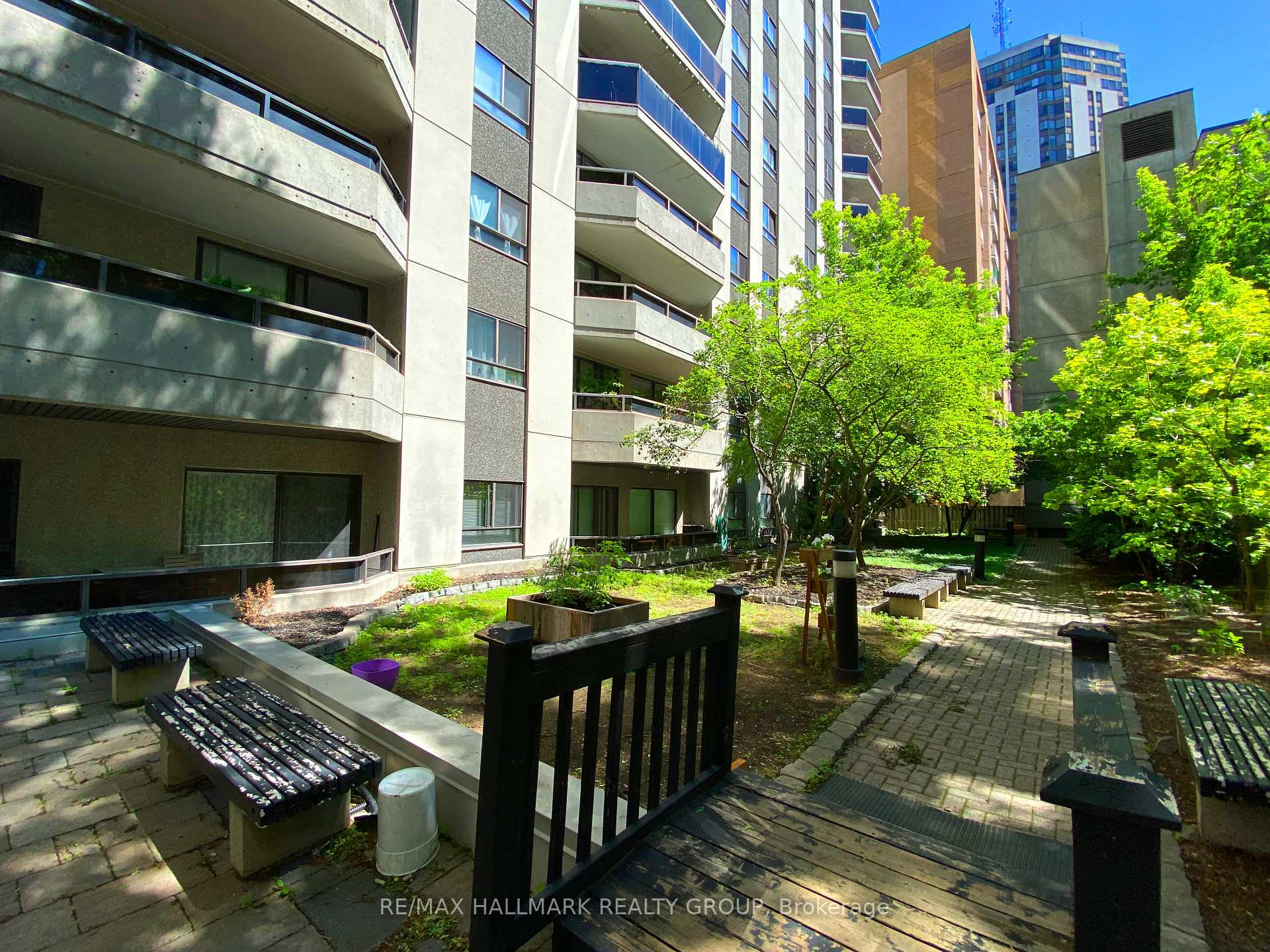 Photo 44 of Unit 902, 470 Laurier Avenue W, Ottawa, Ottawa Centre — HOMEH