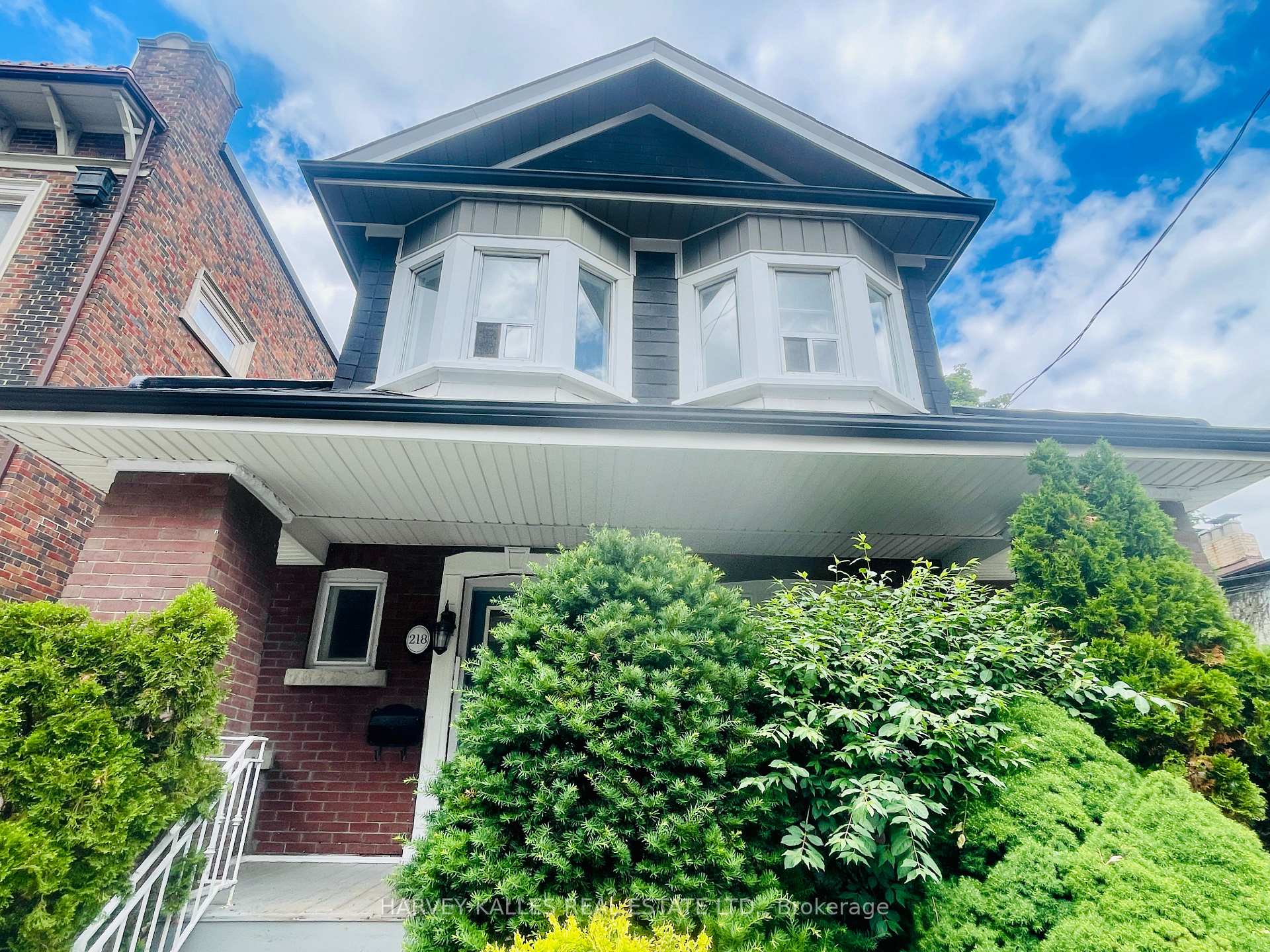 Photo 1 of Unit 2nd Flr Unit B, 218 Heath Street, Toronto, Forest Hill South — HOMEH
