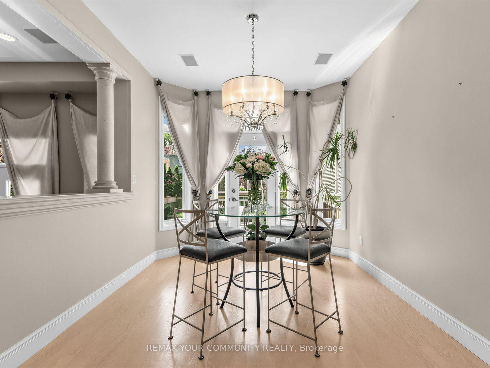 Photo 22 of 477 Old Orchard Grove, Toronto, Bedford Park-Nortown — HOMEH