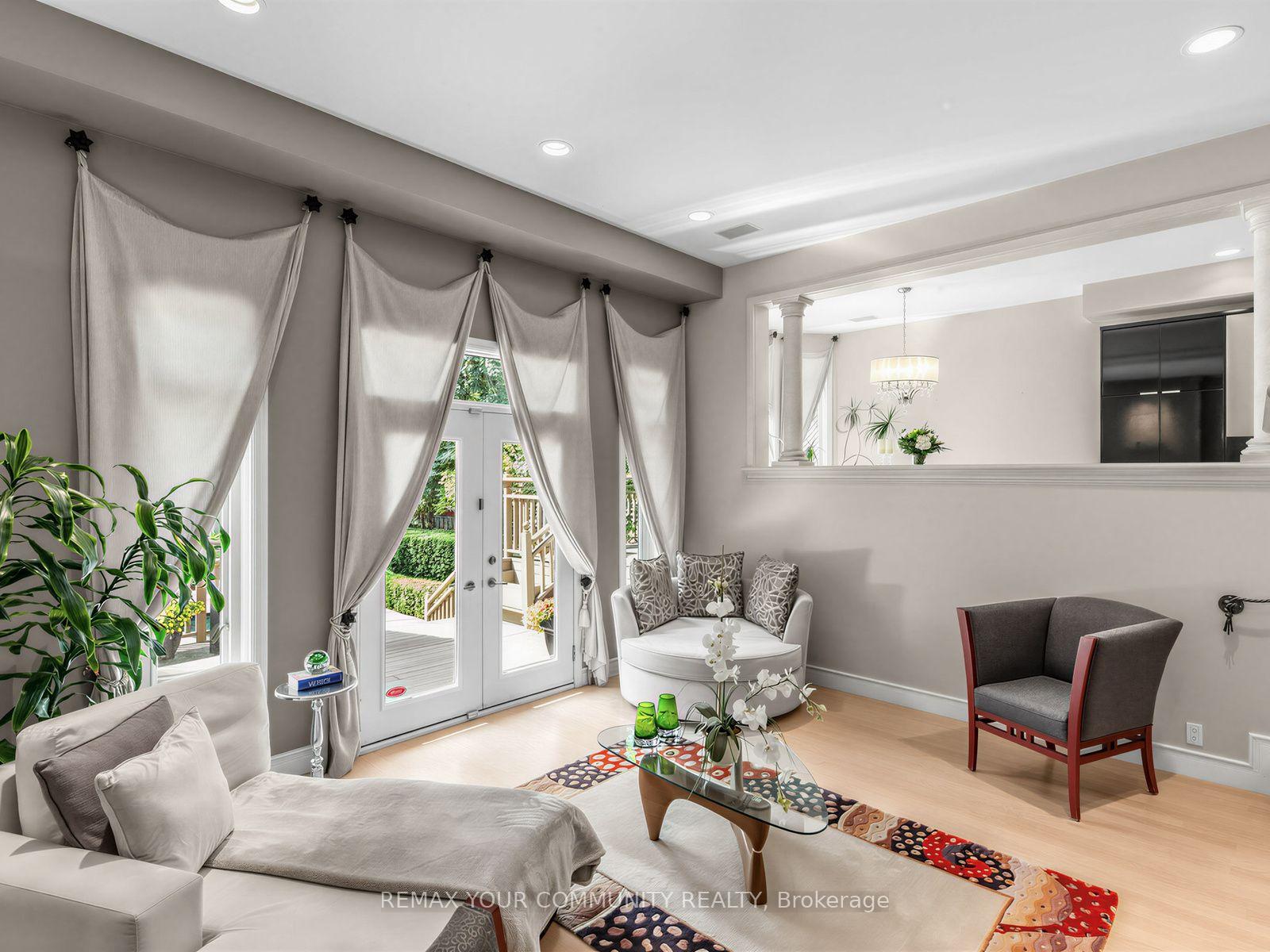 Photo 24 of 477 Old Orchard Grove, Toronto, Bedford Park-Nortown — HOMEH