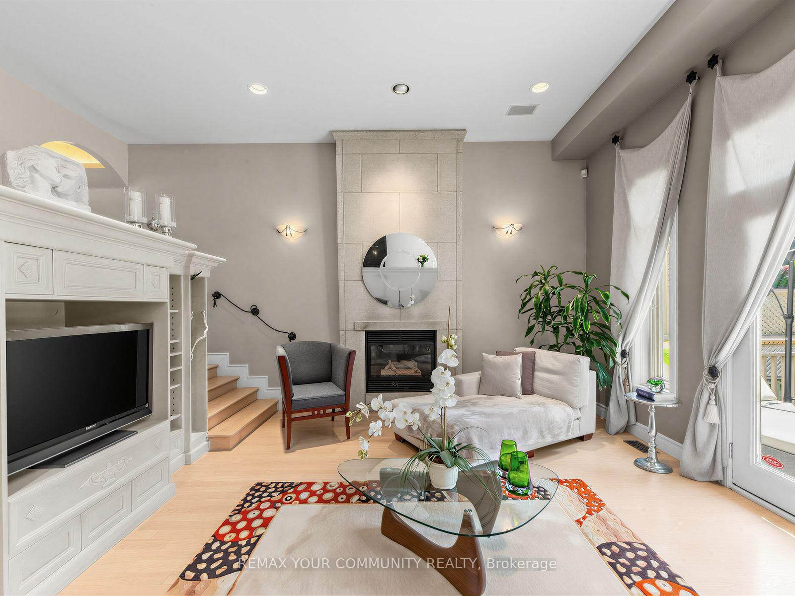 Photo 25 of 477 Old Orchard Grove, Toronto, Bedford Park-Nortown — HOMEH