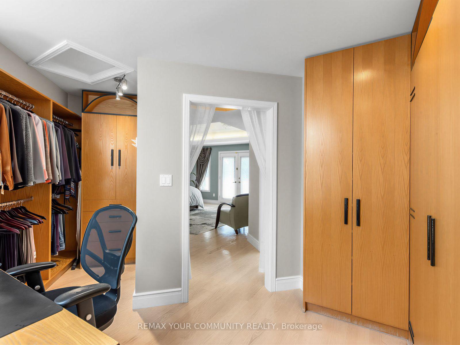 Photo 32 of 477 Old Orchard Grove, Toronto, Bedford Park-Nortown — HOMEH
