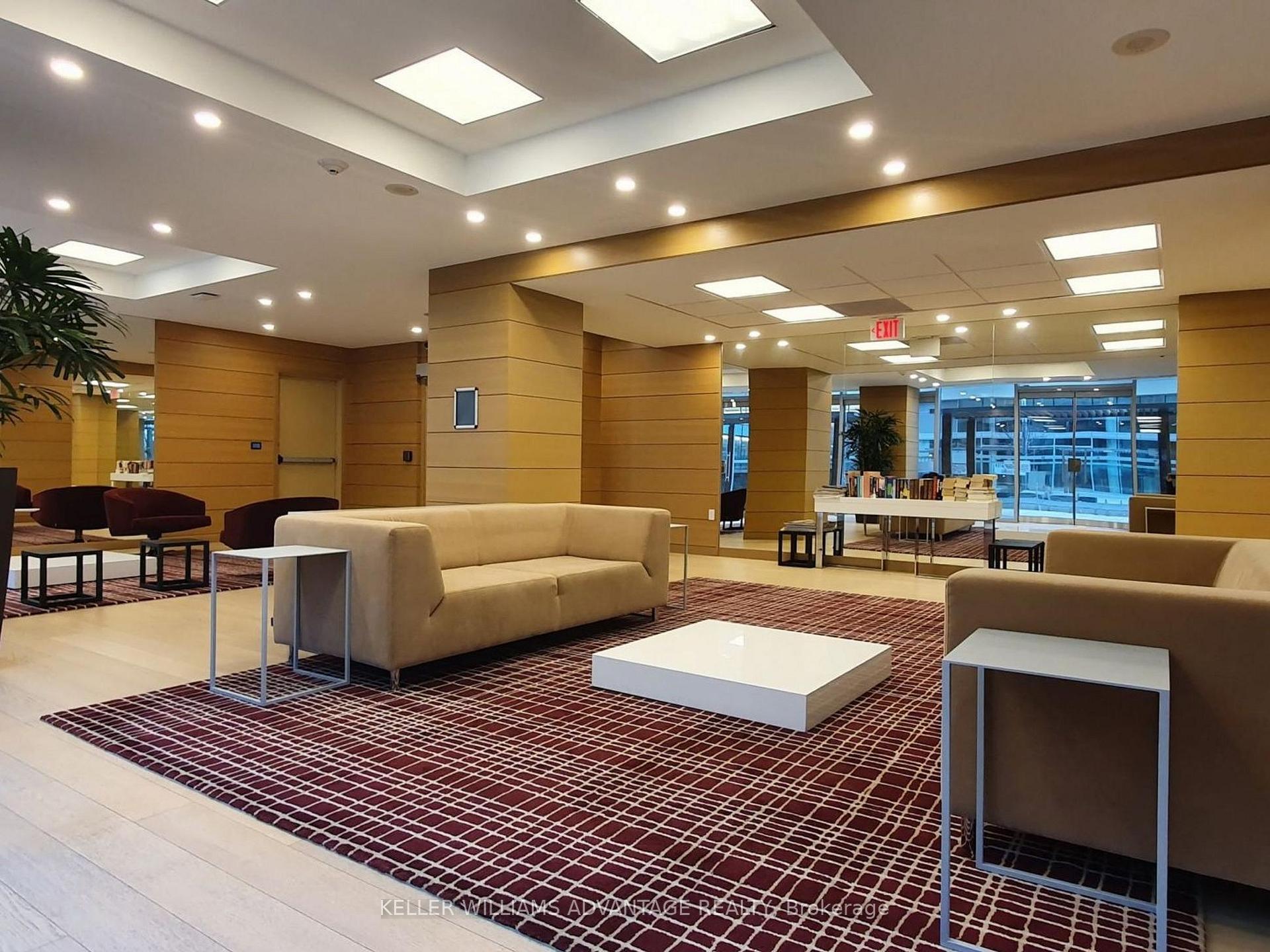 Photo 2 of Unit 401, 29 Queens Quay E, Toronto, Waterfront Communities — HOMEH